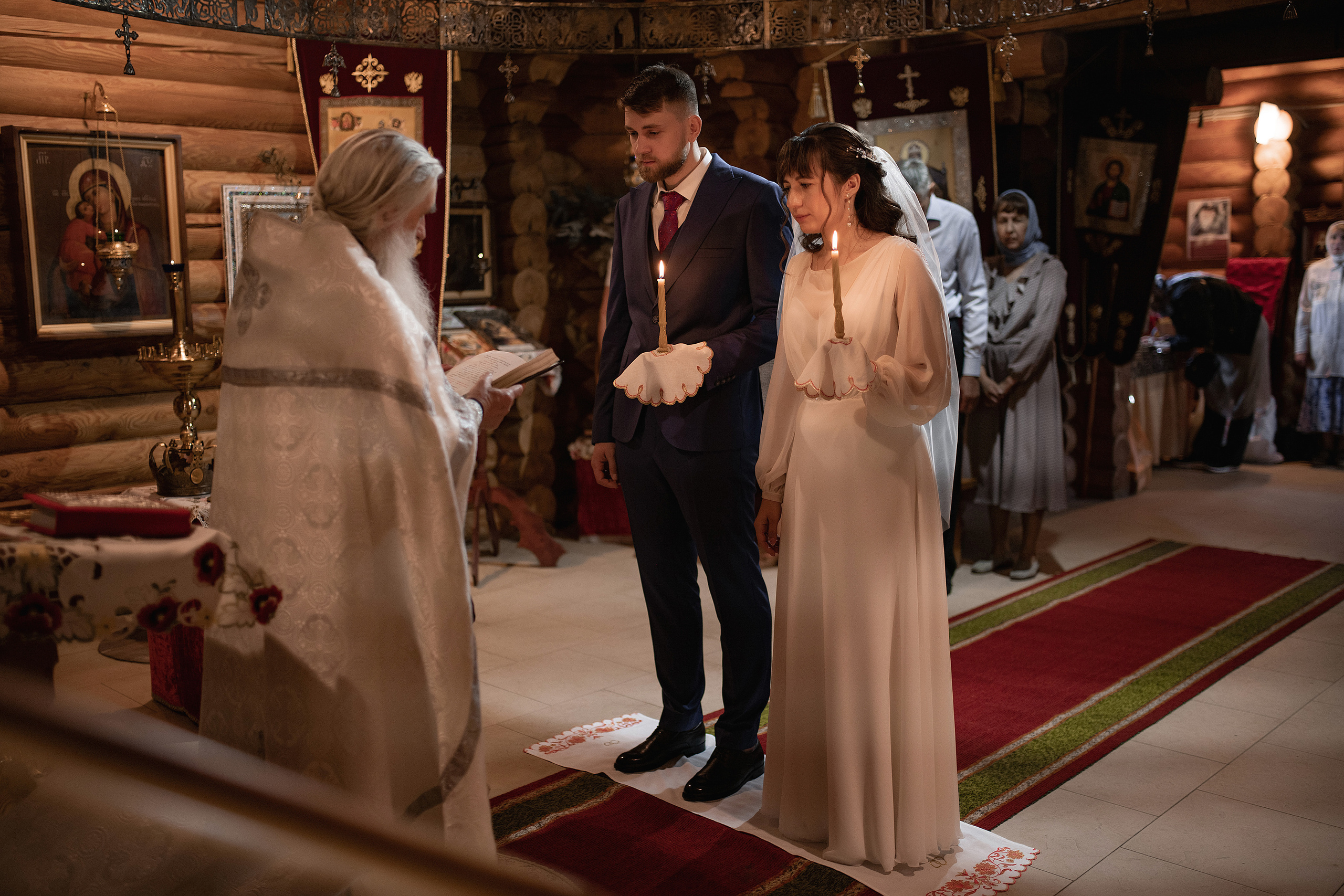 Венчание Артёма и Ольги. Свадебный фотограф Белгород Валуйки Старый Оскол Воронеж