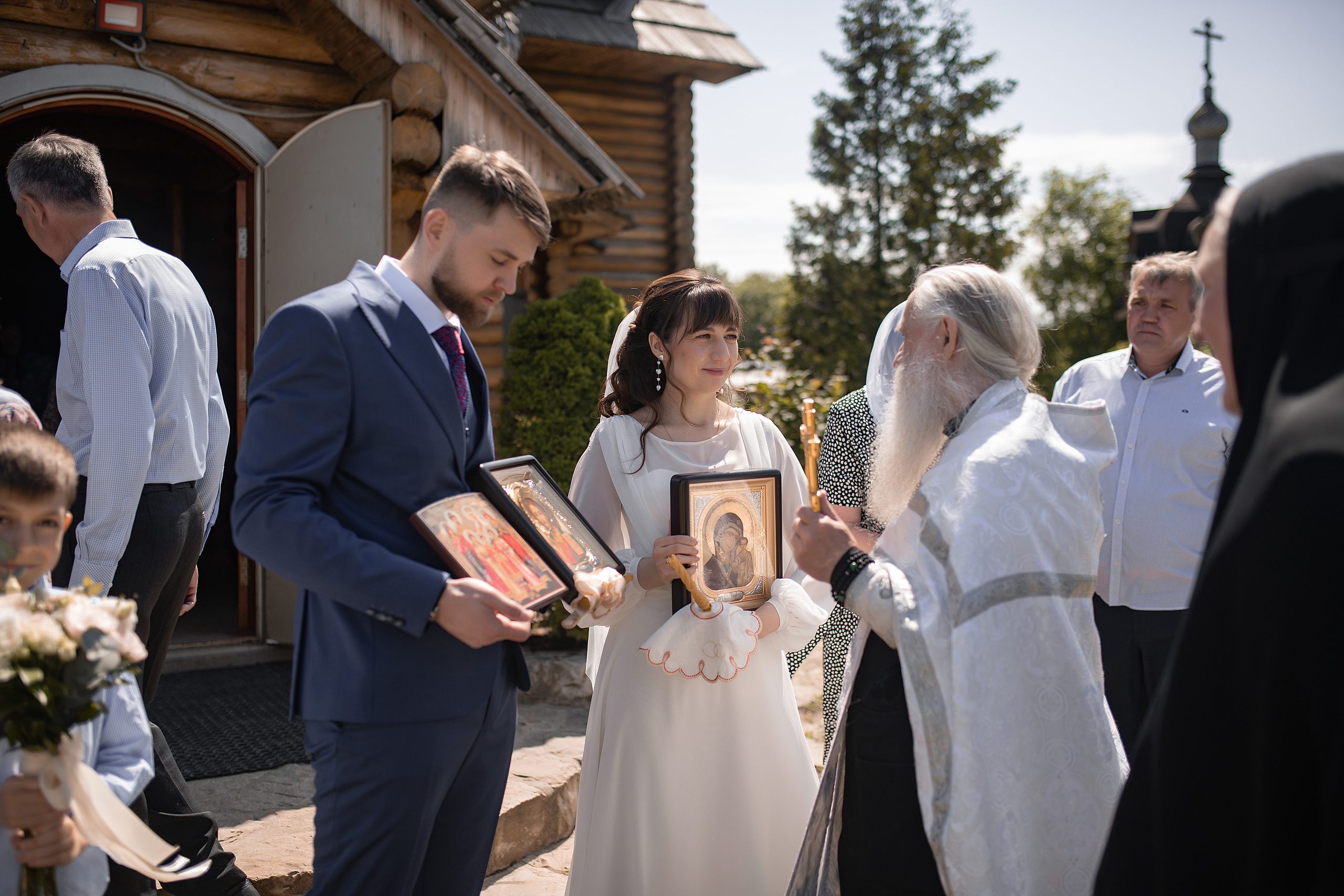 Венчание Артёма и Ольги. Свадебный фотограф Белгород Валуйки Старый Оскол Воронеж