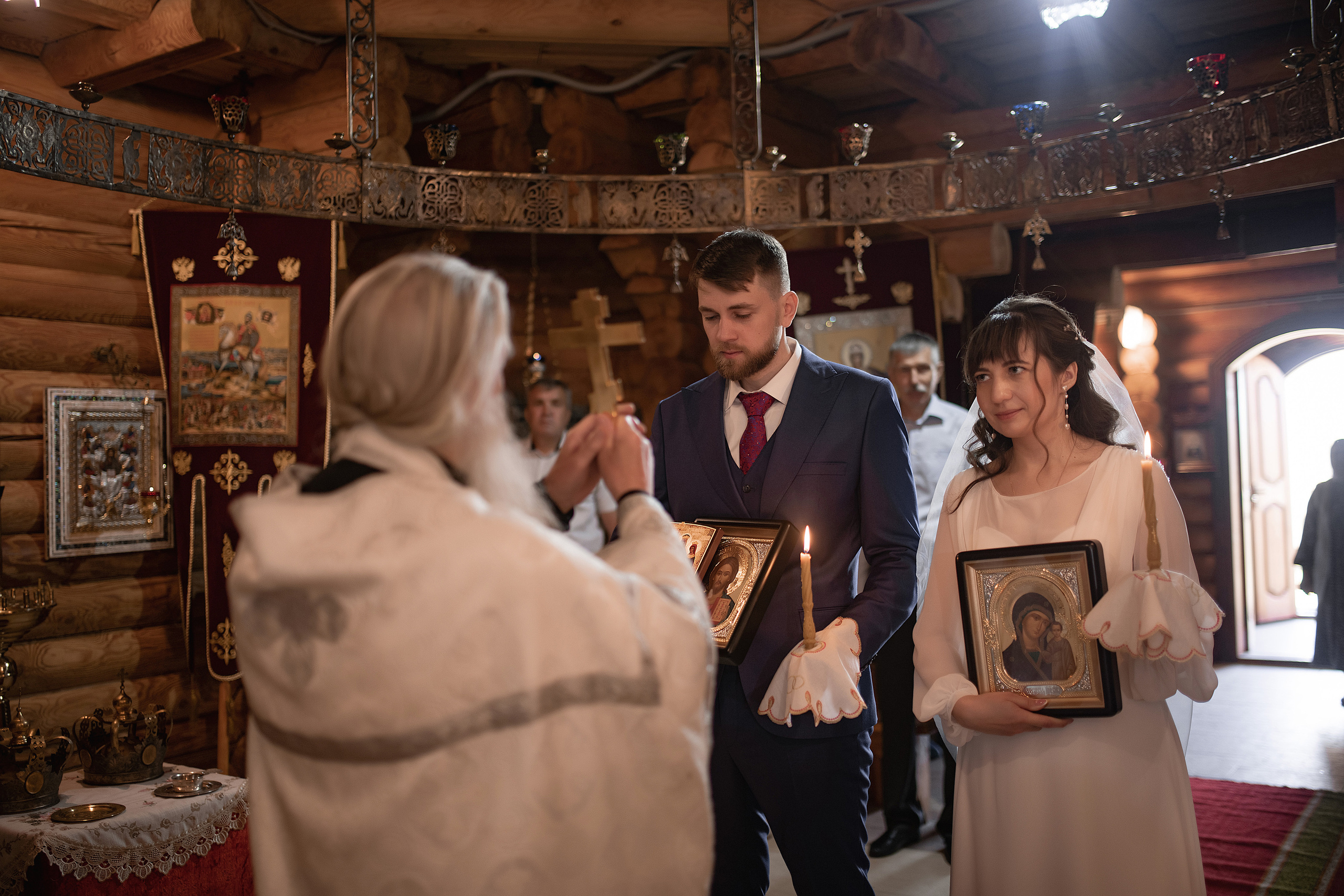 Венчание Артёма и Ольги. Свадебный фотограф Белгород Валуйки Старый Оскол Воронеж