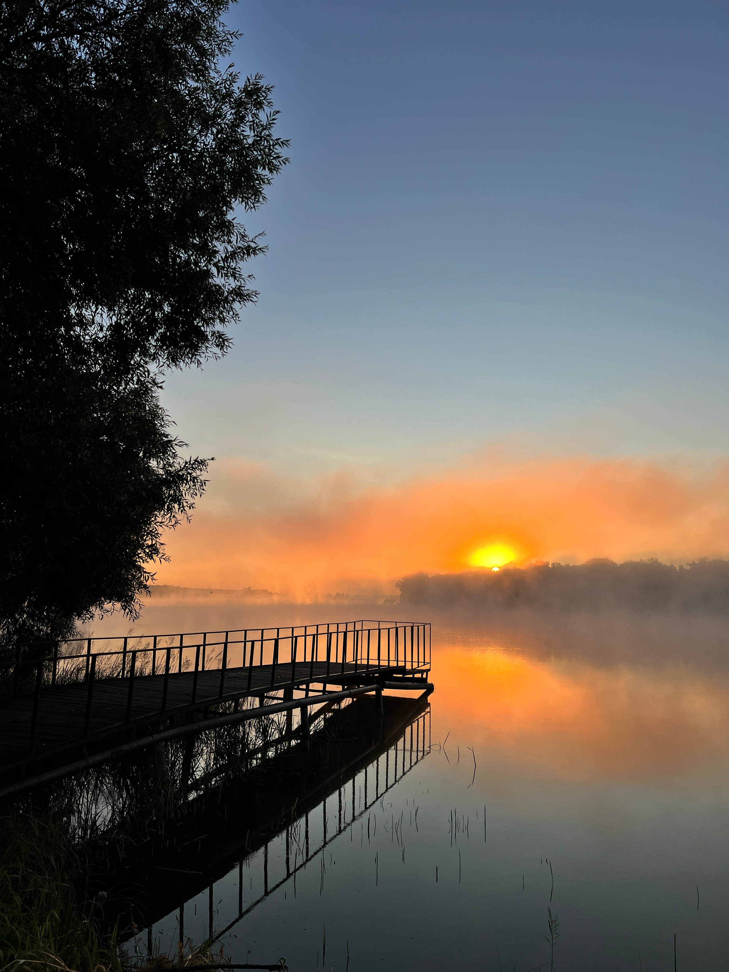 Рассвет на сапах на Ольховом озере