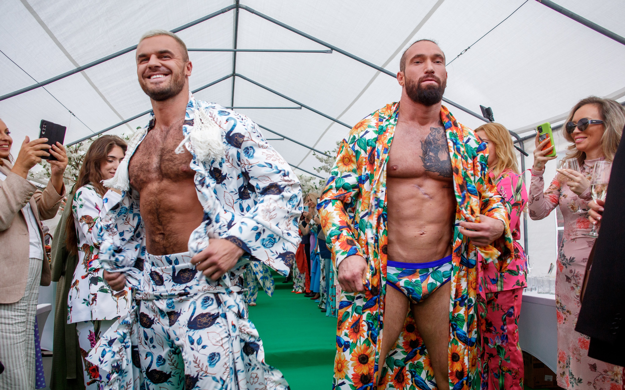 Показ мод Аники Киримовой и Наташи Королевы. Свадебный и Индивидуальный фотограф в Москве Акоп Арсенян