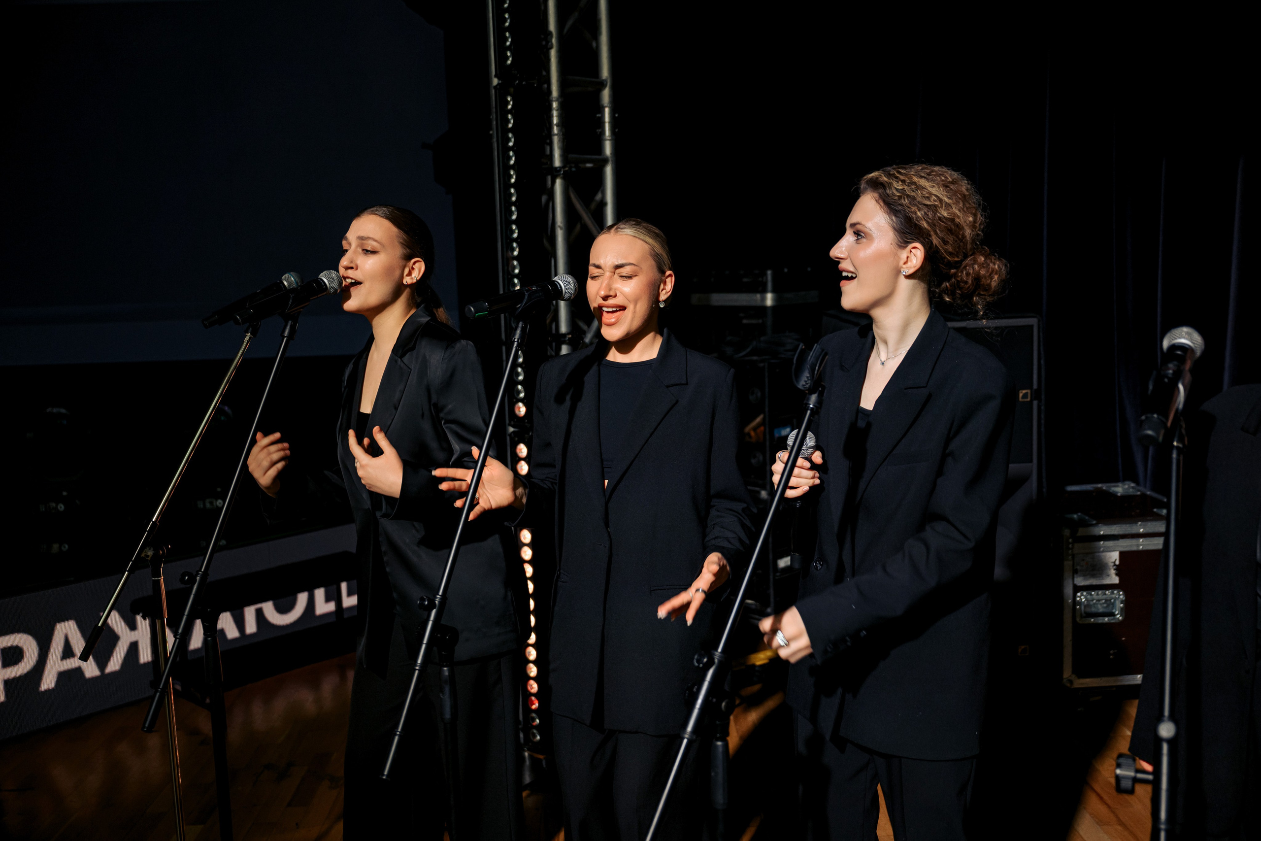 Атлас Девелопмент. Максим Комаров — Профессиональный фотограф