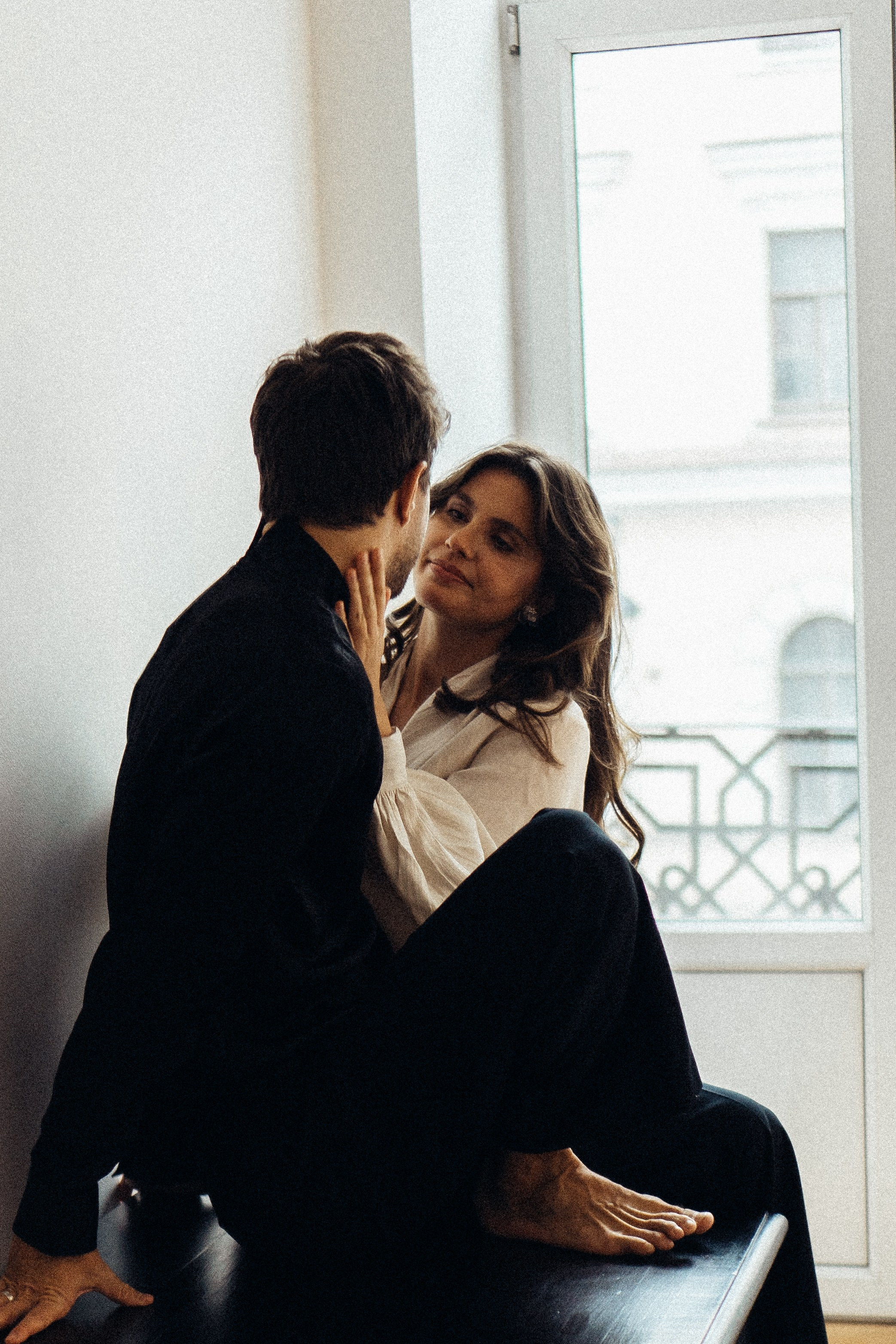 УТРО ЖЕНИХА И НЕВЕСТЫ В ПИТЕРСКОЙ КВАРТИРЕ И СЬЕМКА С СВАДЕБНЫХ ОБРАЗАХ. Профессиональный фотограф, Санкт-Петербург — Виктория Богомолова