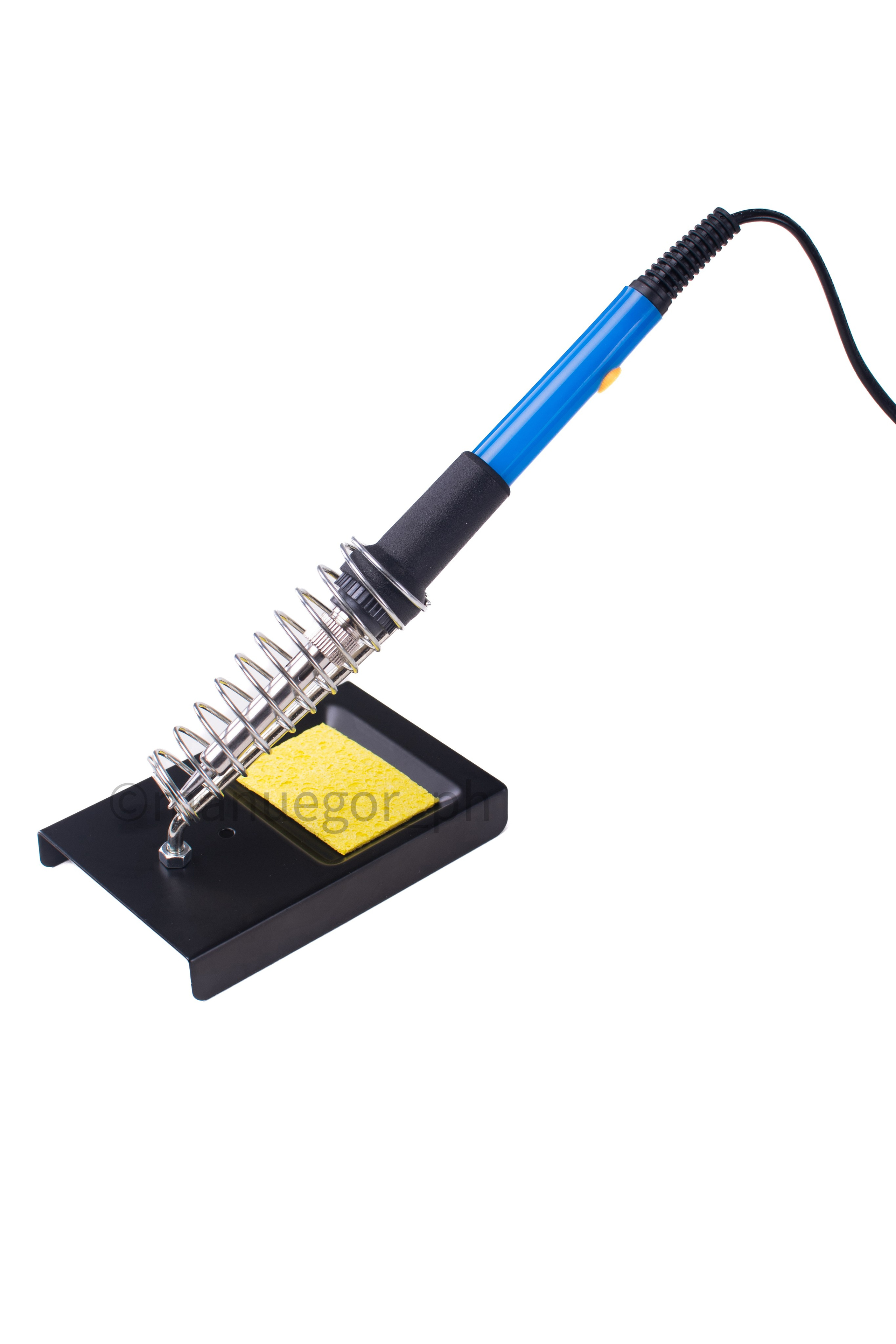 Съёмки на белый фон. Предметный фотограф Воронеж