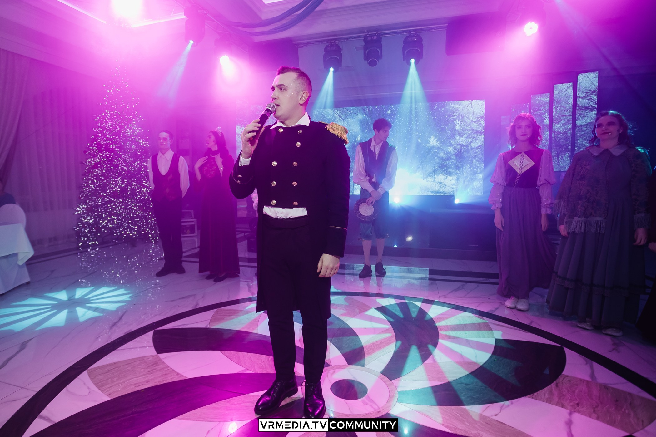 Мюзикл «12 Месяцев» в ресторане «Лазурный берег»