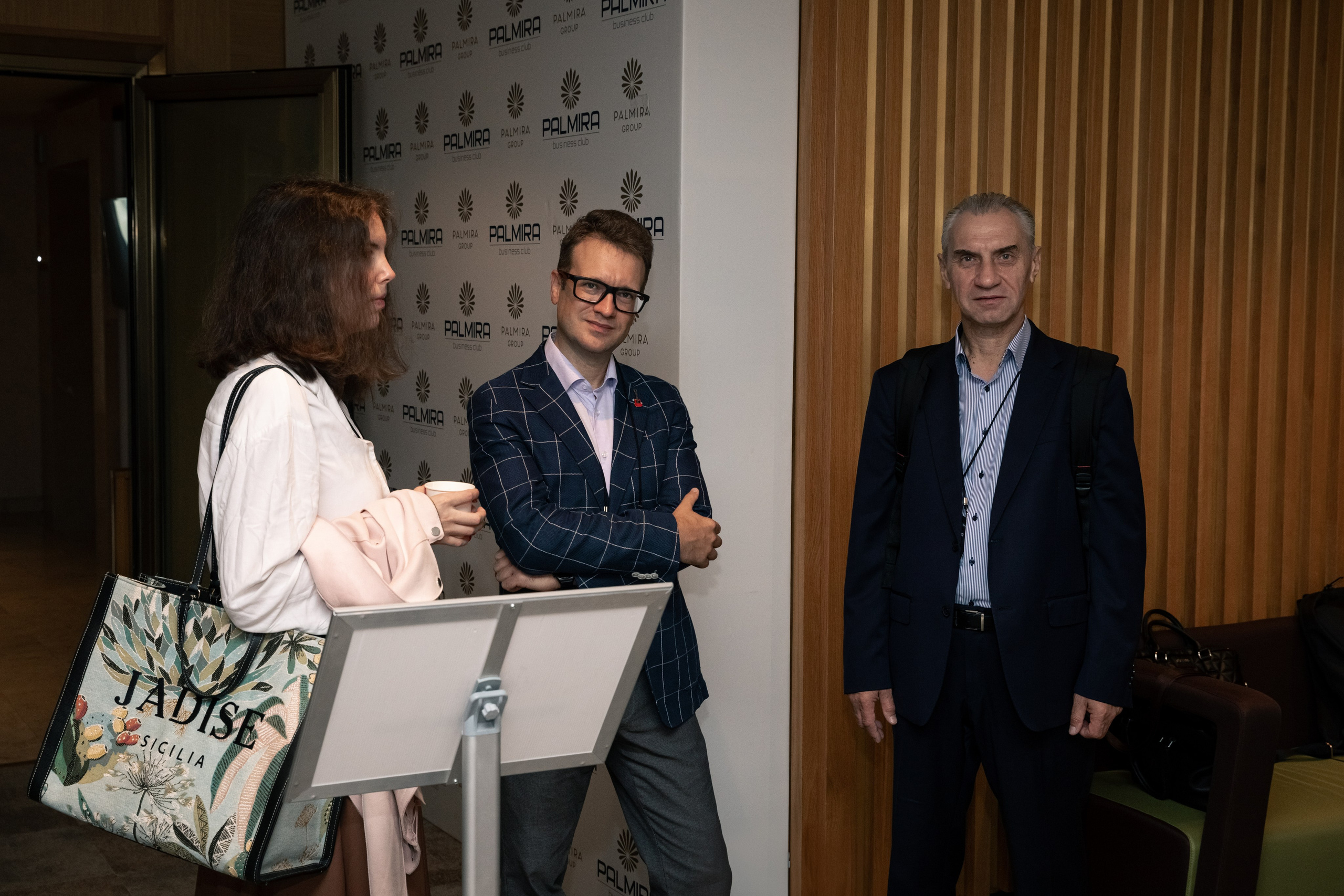 АВТОБОСС | Лекция Финансовая Эффективность Автобизнеса 2025. Фотограф брендов и бизнеса в Москве Алексей Сентюрин