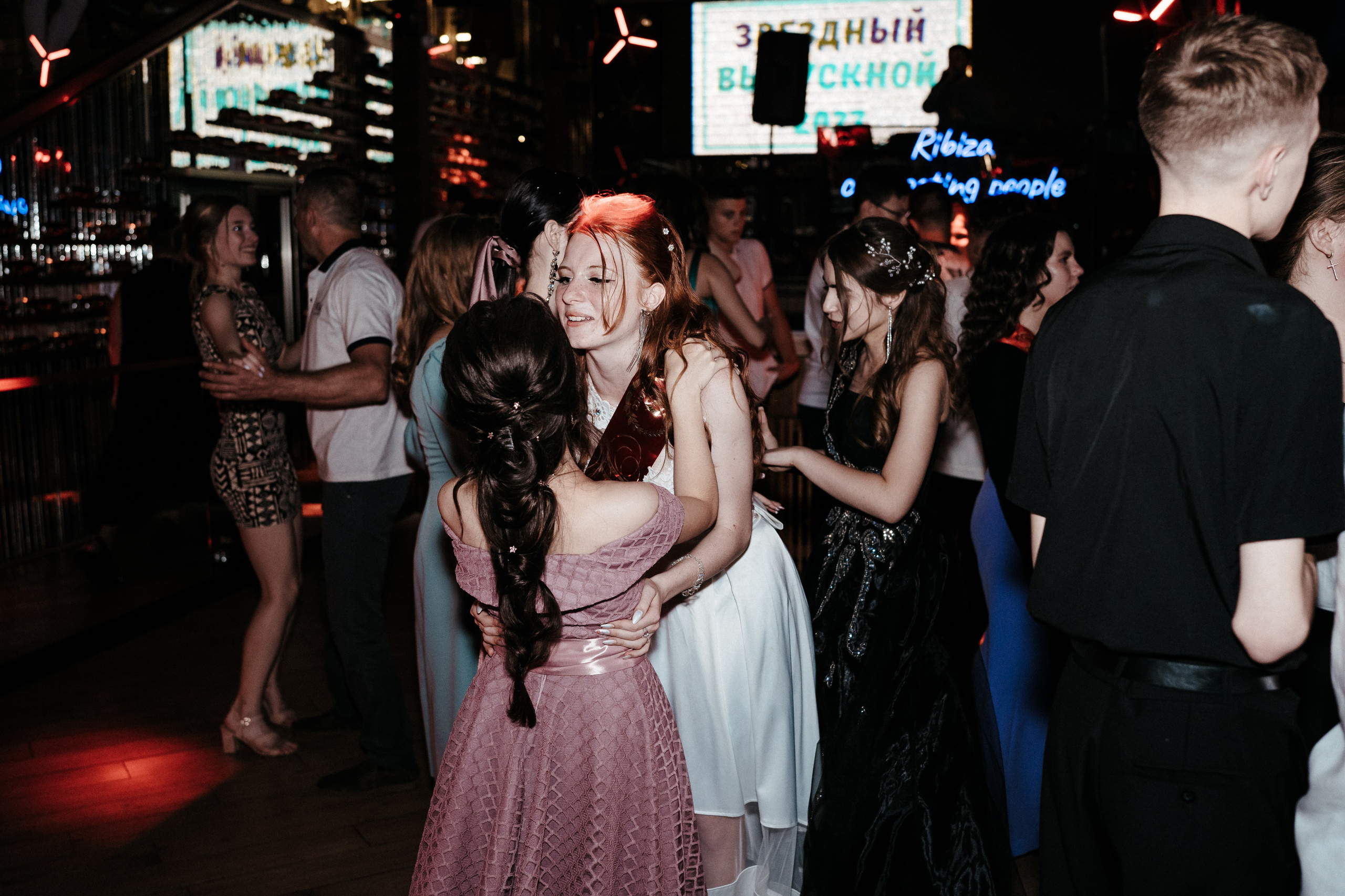 Выпускной «Ribiza». Свадебный фотограф в Симферополе