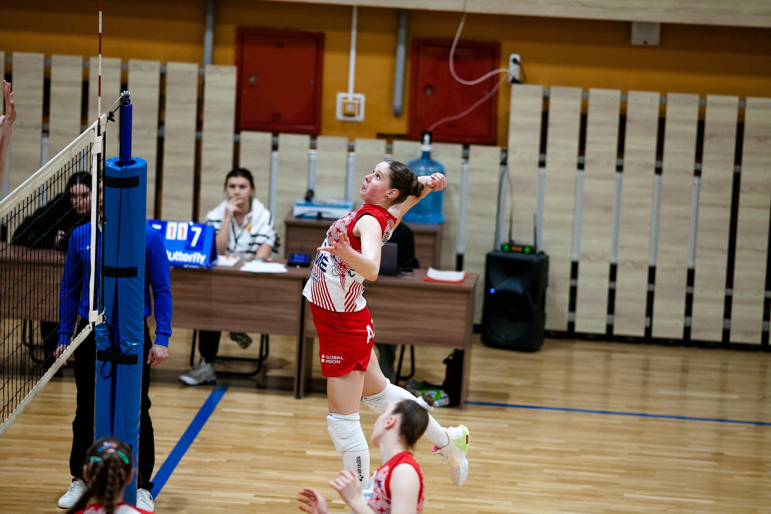 СШ11 — Искра / 1 игра. Фотография