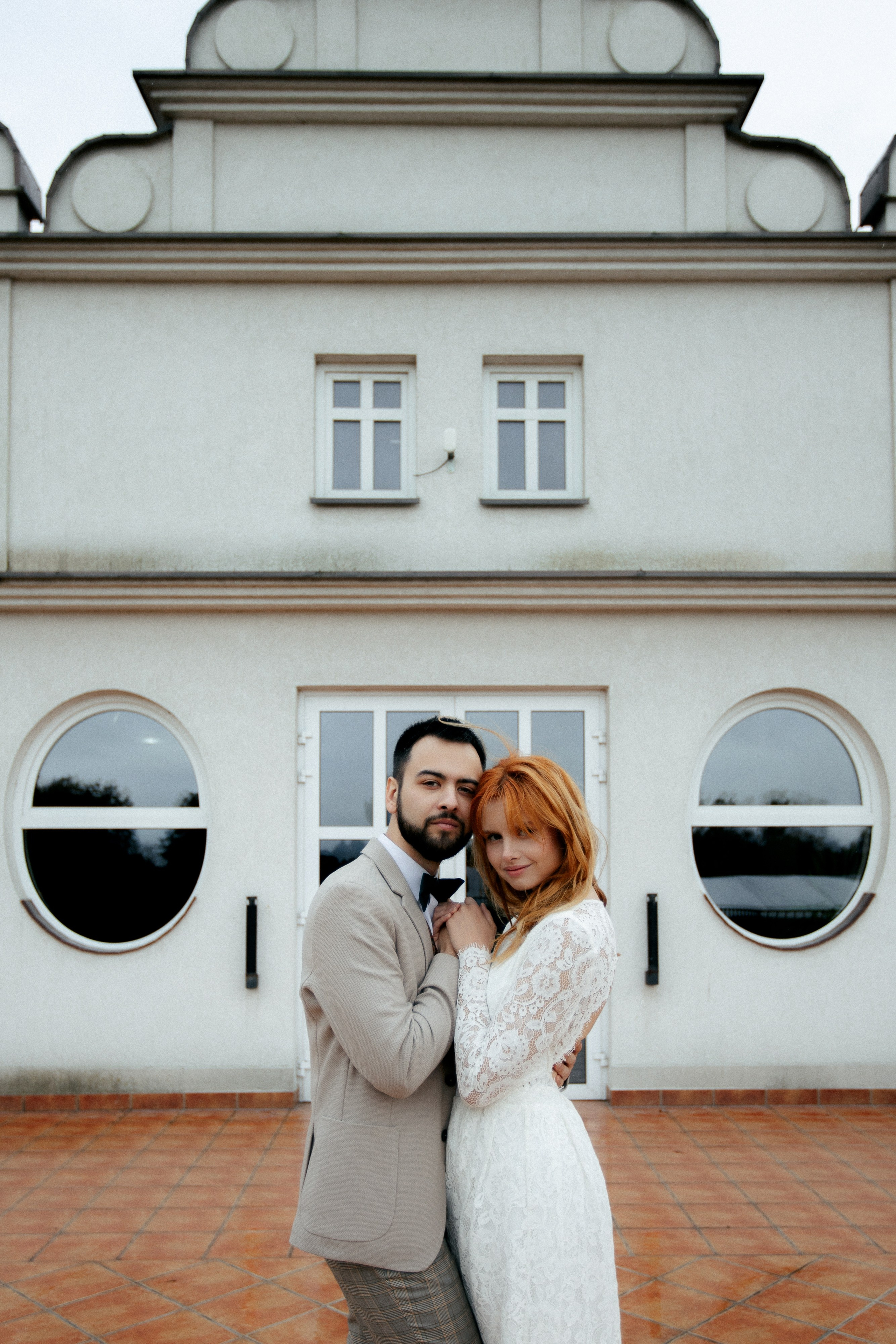 Ślubna sesja zdjęciowa w plenerze. Свадебный фотограф Варшава Лодзь Польша Елена Юцова