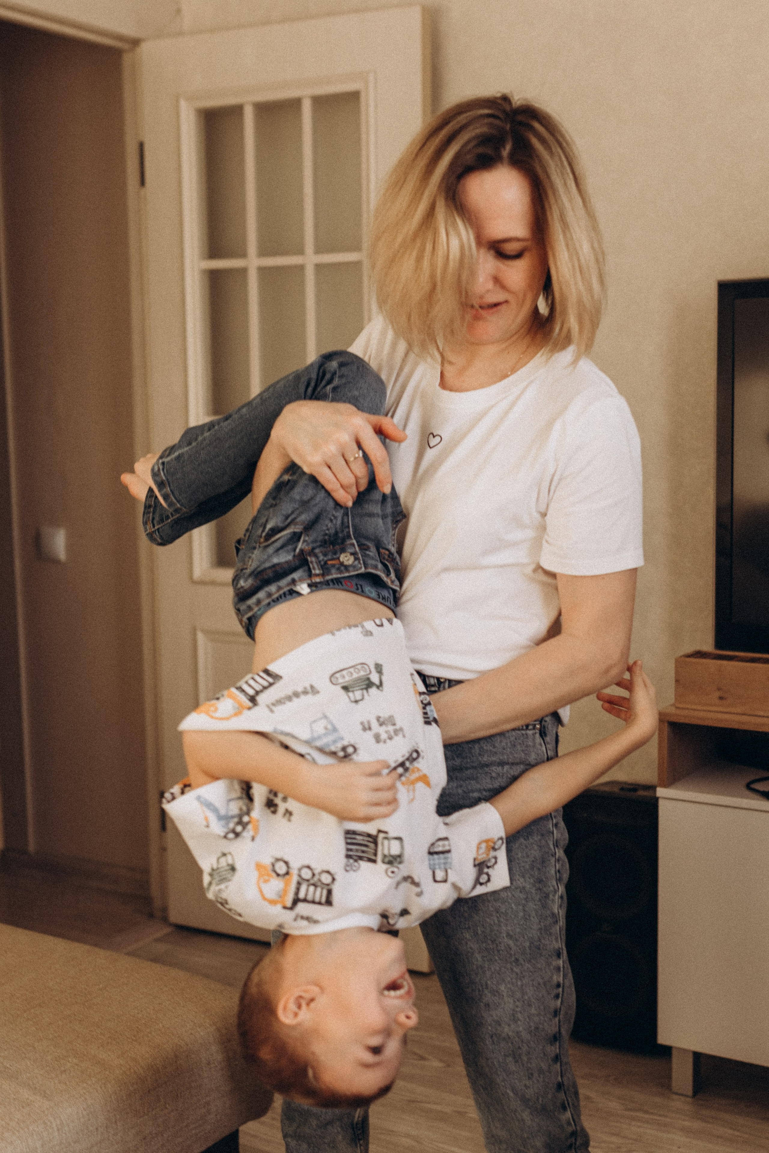 Алена, София, Лилия и Егор. Семейный фотограф lifestyle в Новосибирске Елена Шпилевая