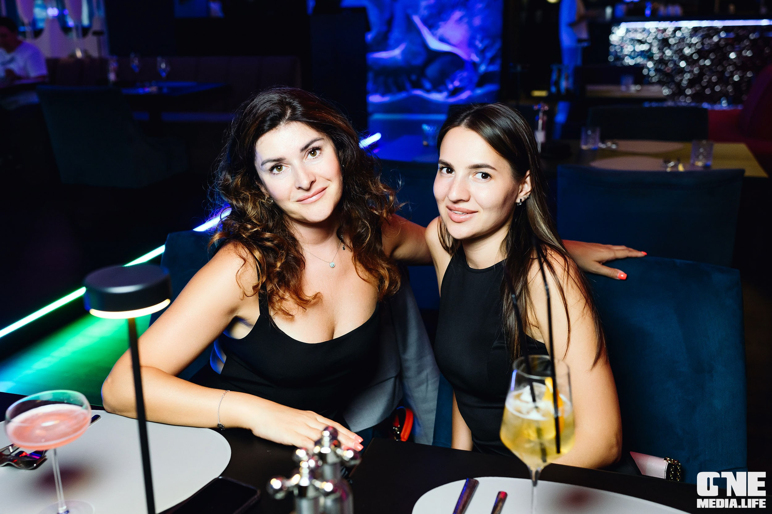 Фоторепортаж с вечеринки в Океане. One Media Life: фоторепортажи, фотоотчеты с мероприятий и заведений
