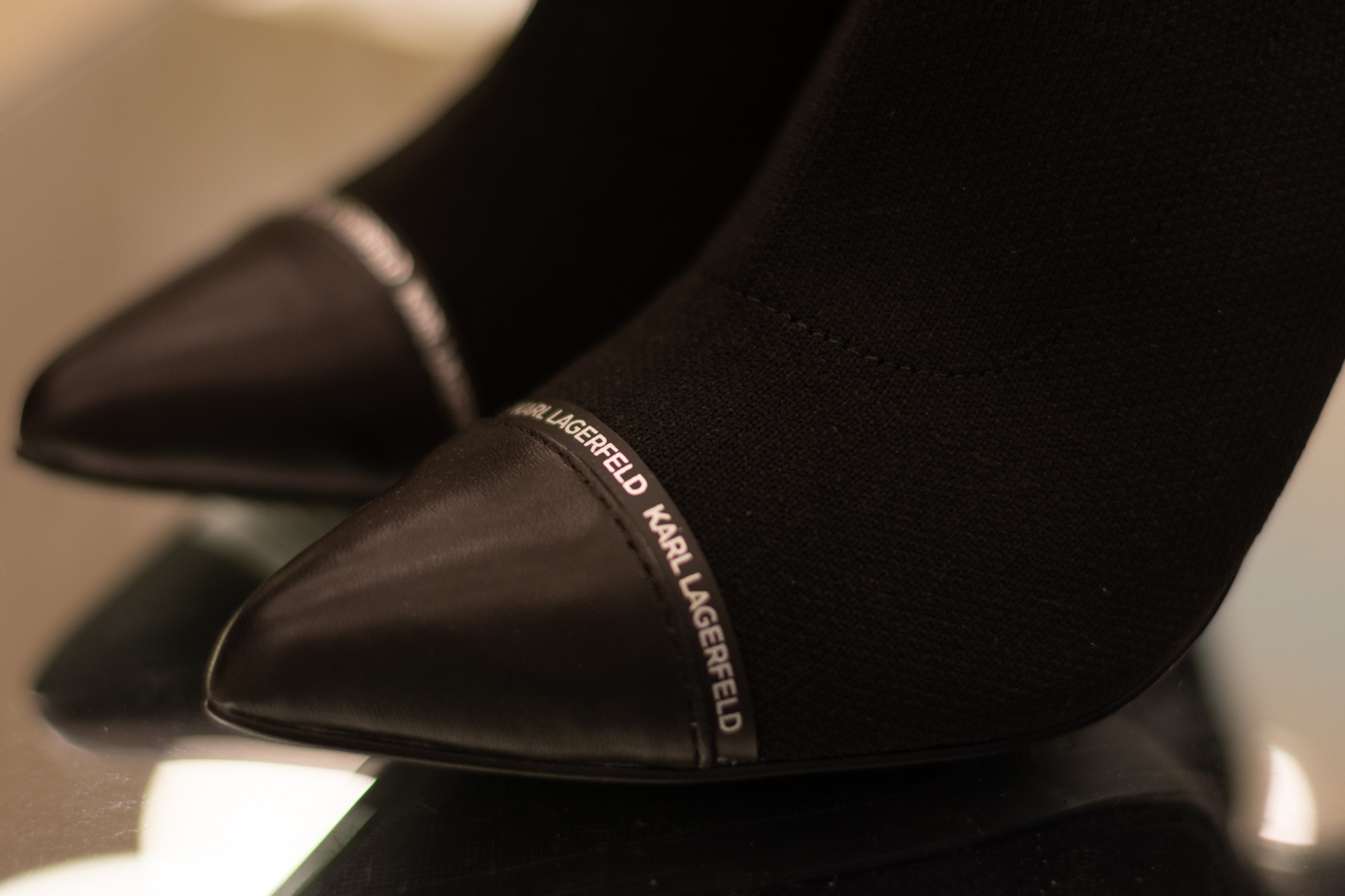 Для организаций. Предметная фотосессия для обувного магазина Capsula. Фотограф/видеограф Богдан Голованов