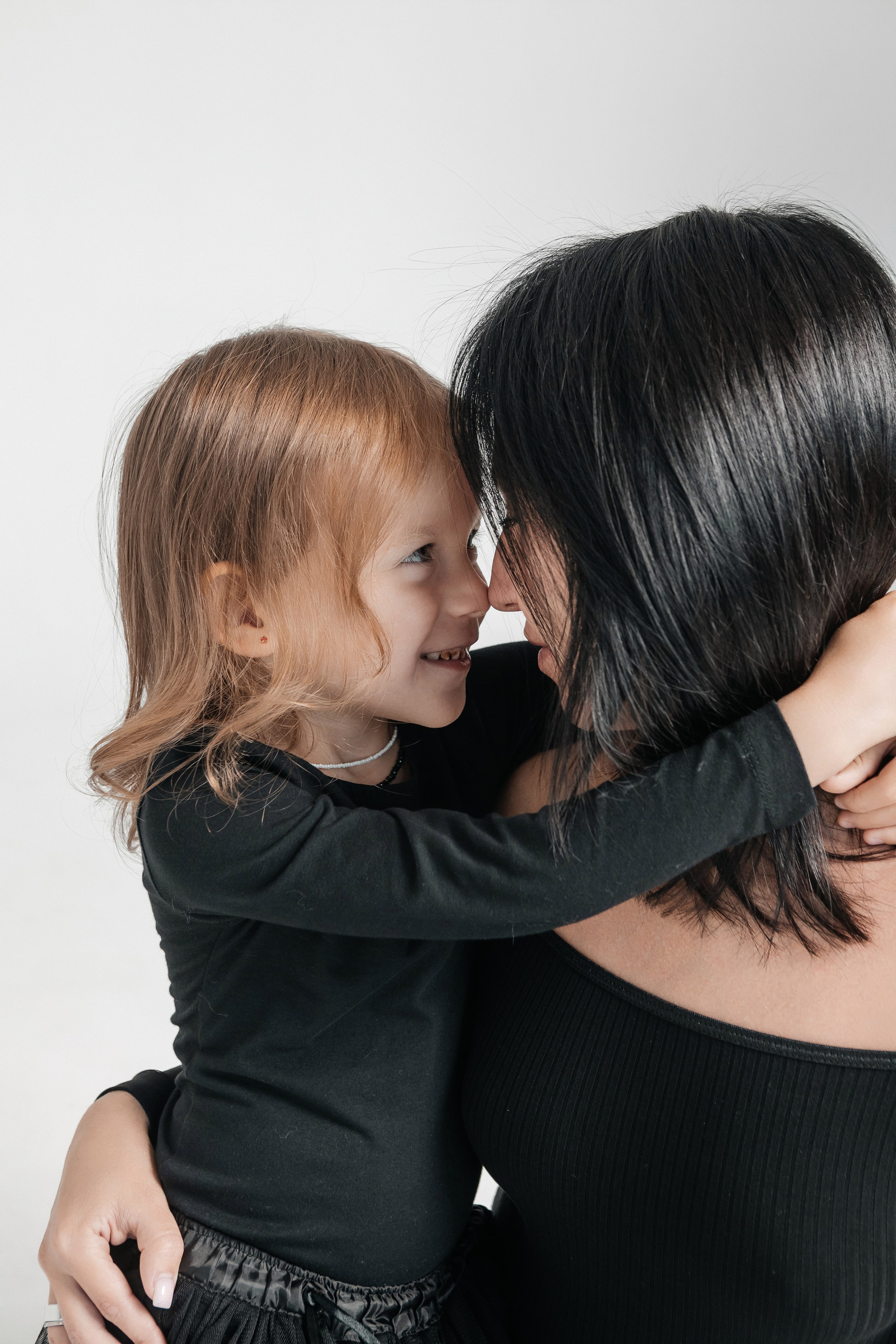 Семейная фотосессия в фотостудии. Свадебный и семейный фотограф Ибрагимова Мария из Екатеринбурга
