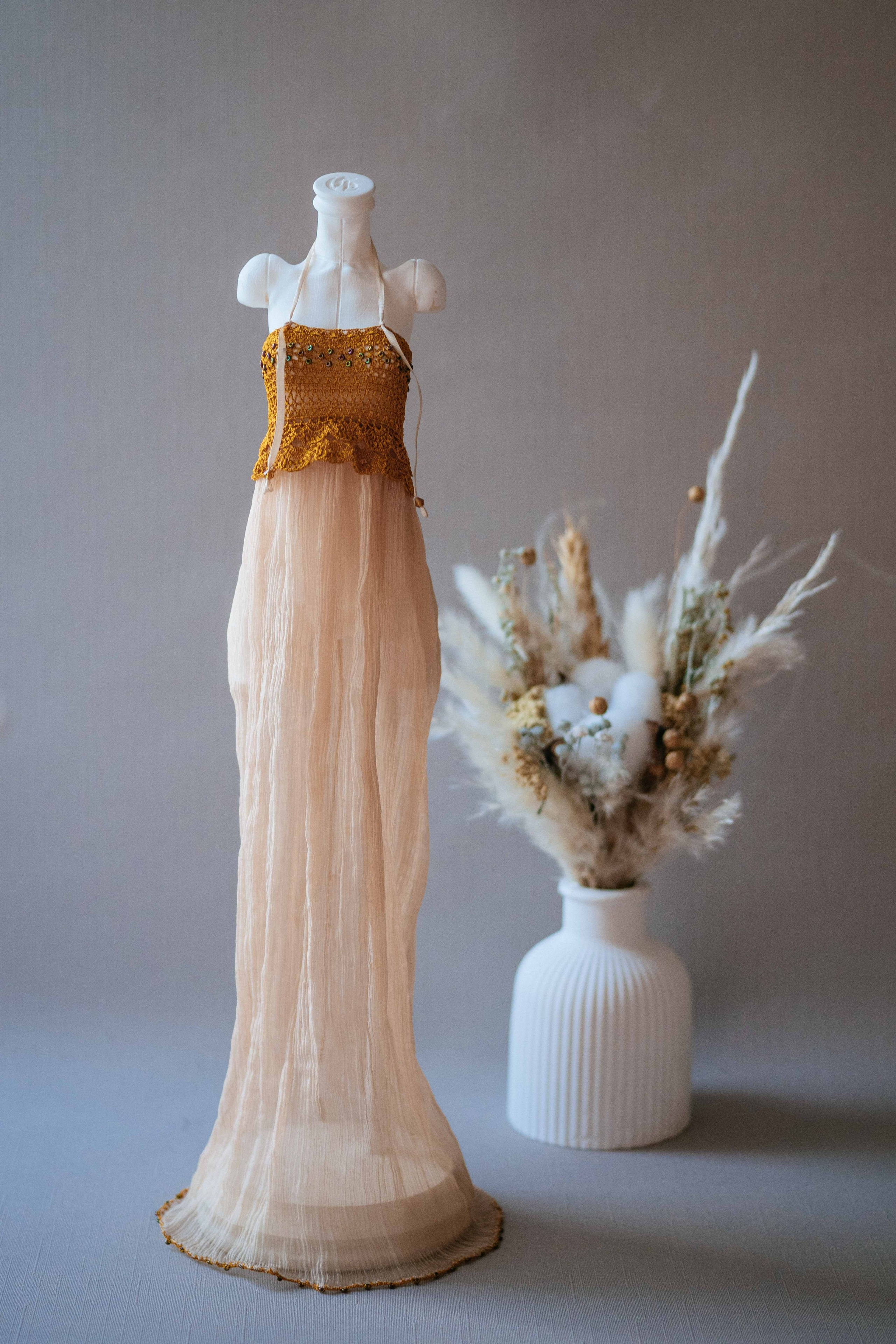 2024. Ombra di seta — эксклюзивная одежда ручной работы для авторских кукол