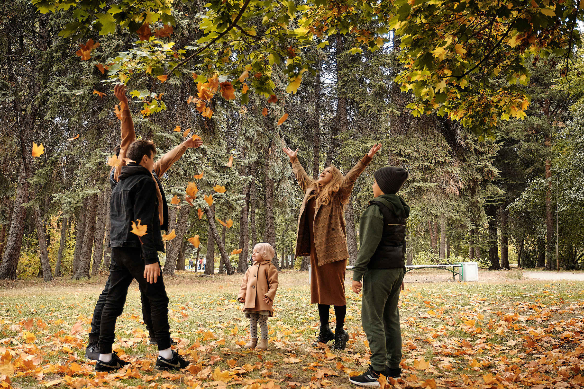 Осень в парке. Профессиональный фотограф в Екатеринбурге Юра Сахар
