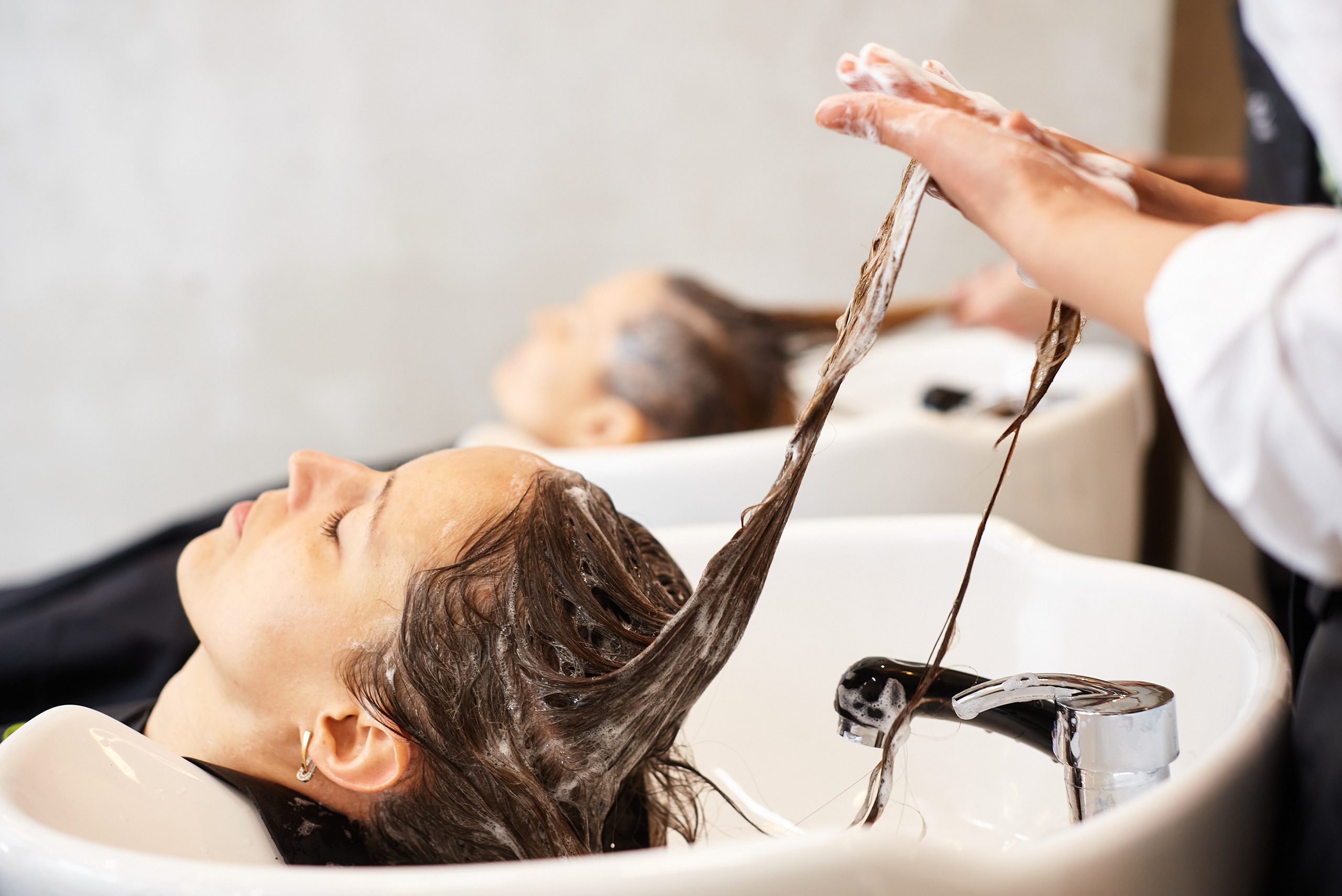 Репортажная съёмка базового семинара Organic Colour Systems. Артём Савиных — профессиональный фотограф в Москве | Репортажи, свадьбы, портреты