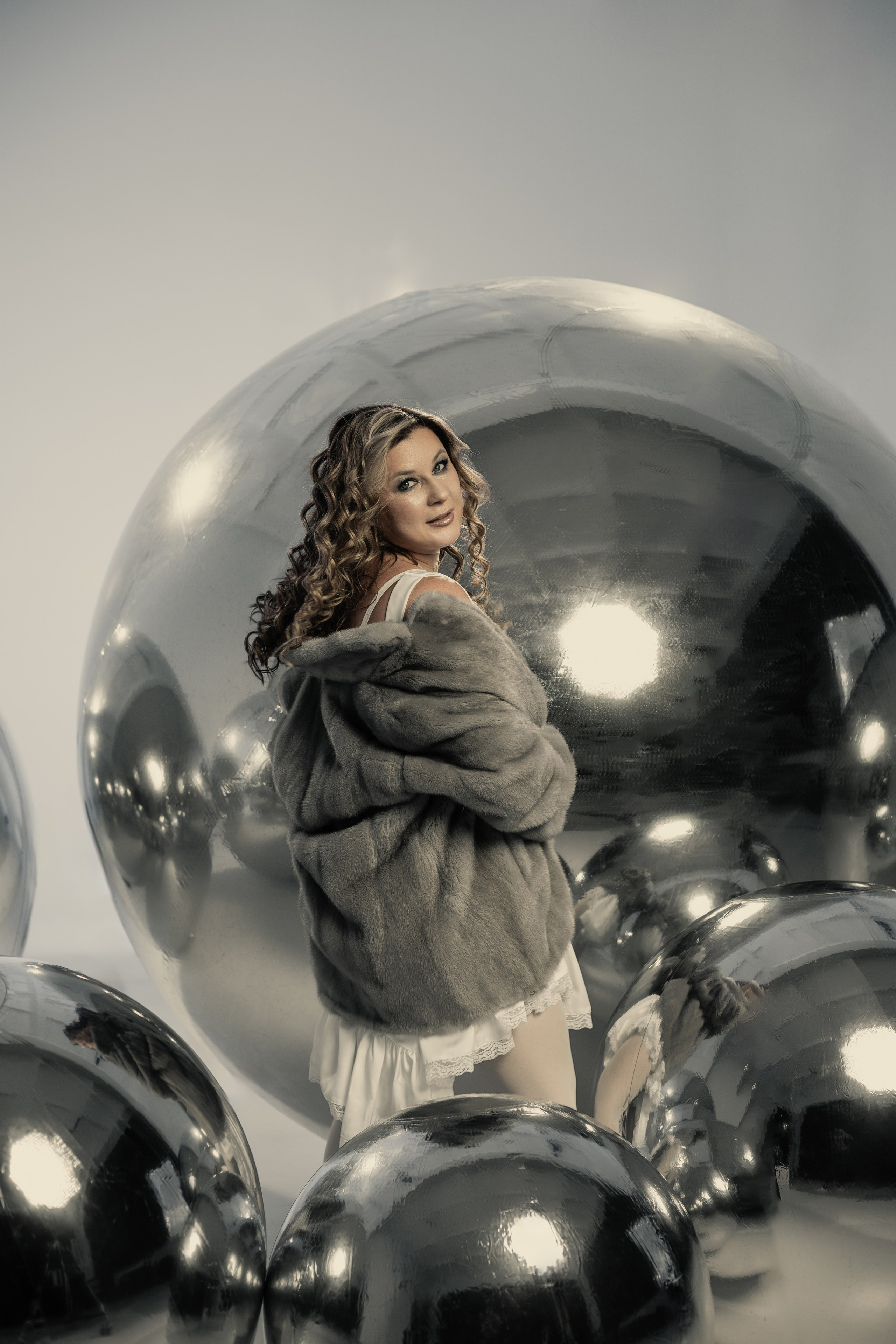Магия отражений. Фотограф в Минске Анна Мазанова: портрет, love story и семья