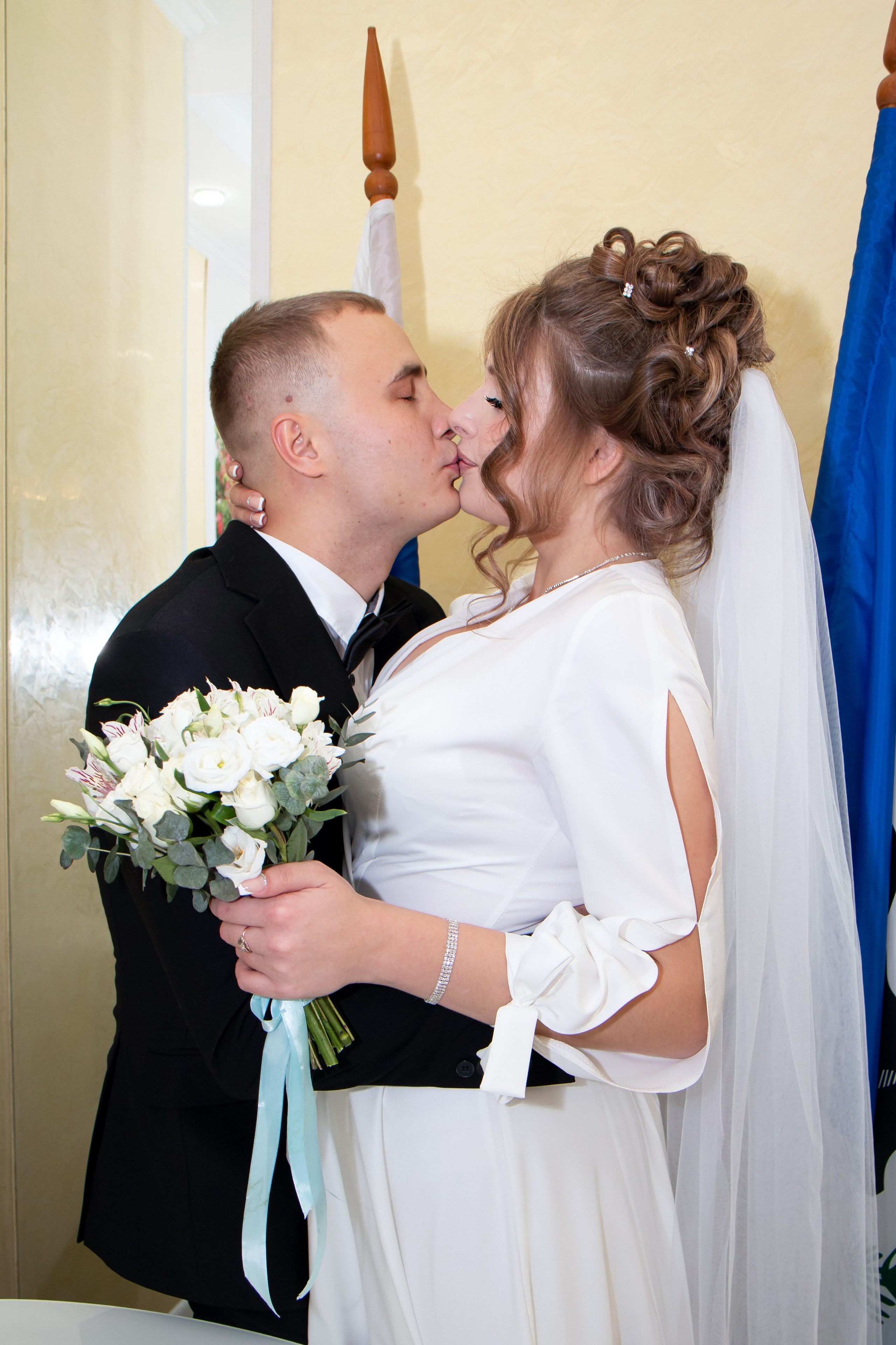 Свадебная фотосессия. Шелехов. Фотограф в Шелехове, лучшие выпускные альбомы в Шелехове