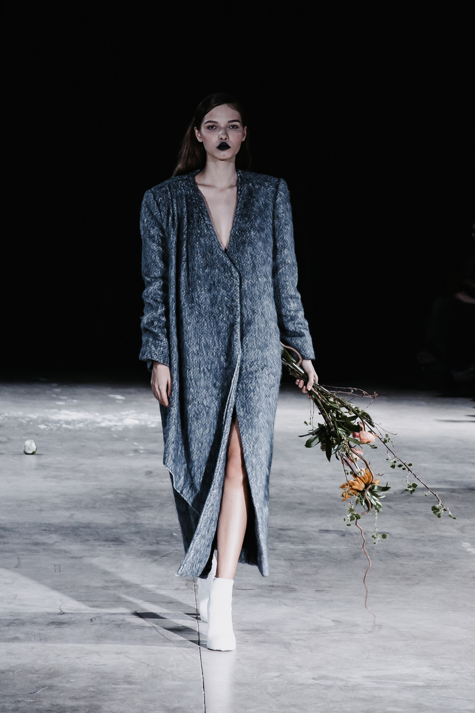 AUXI catwalk андеграунд показ-перфоманс. Фотограф в Санкт-Петербурге Вагнер Юлия