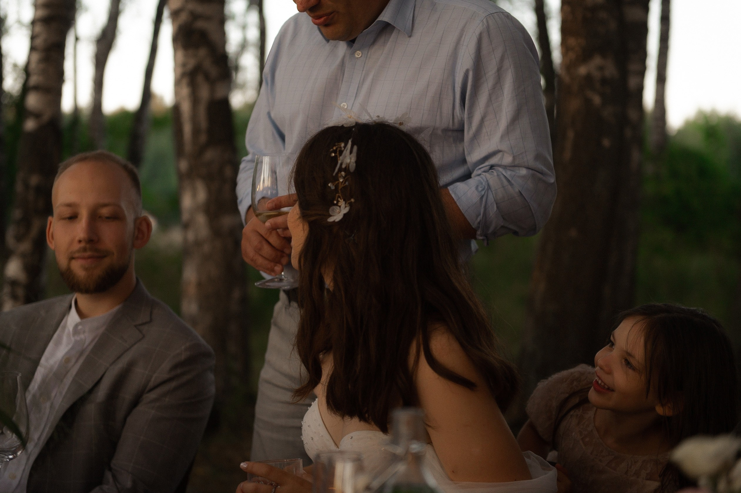 Камерный свадебный ужин в березовой роще. Афина Ефимова. Свадебный фотограф Москва