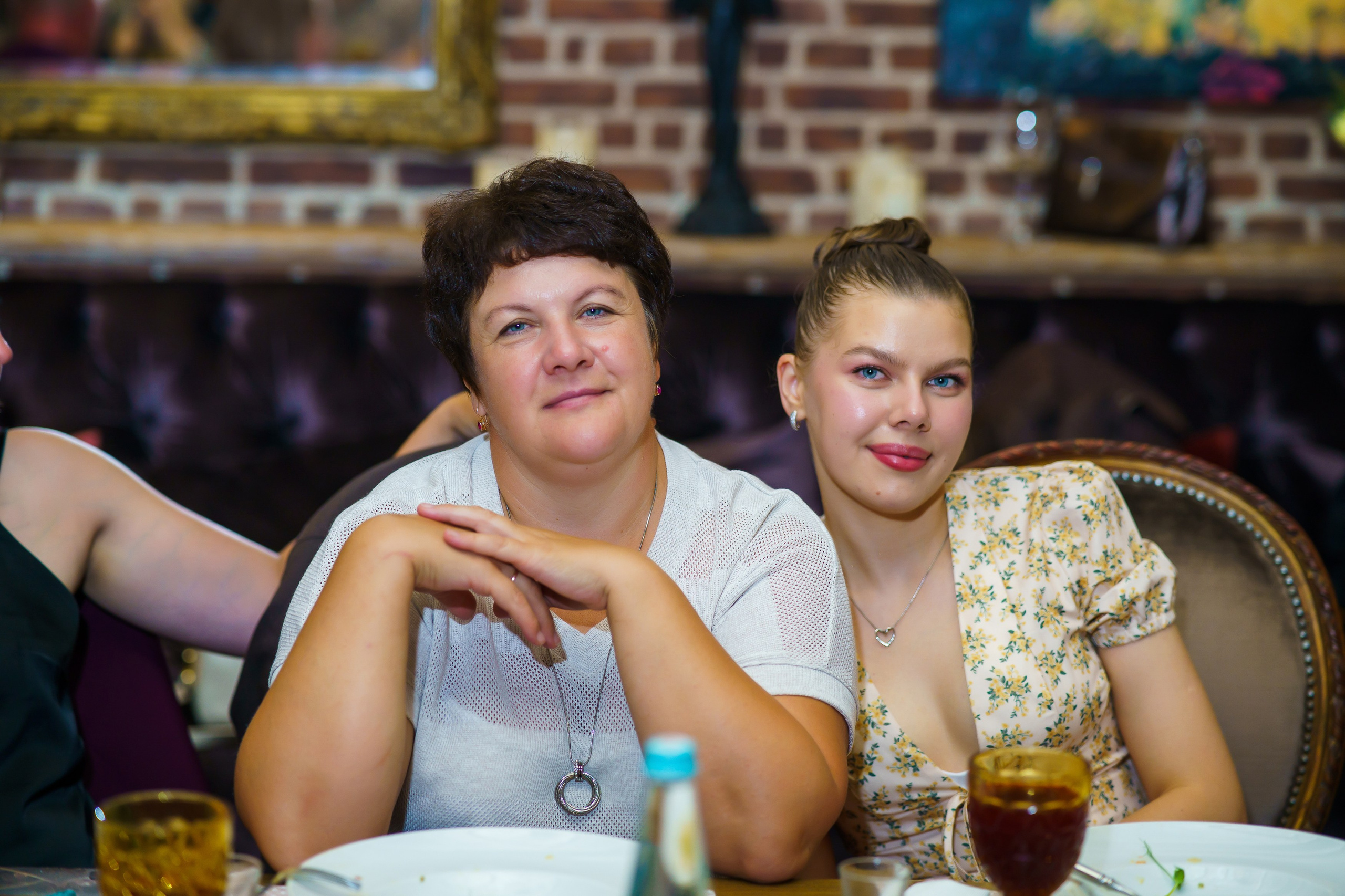 Очень красивый юбилей в ресторане. Фотограф Челябинск · Ольга Серебрякова