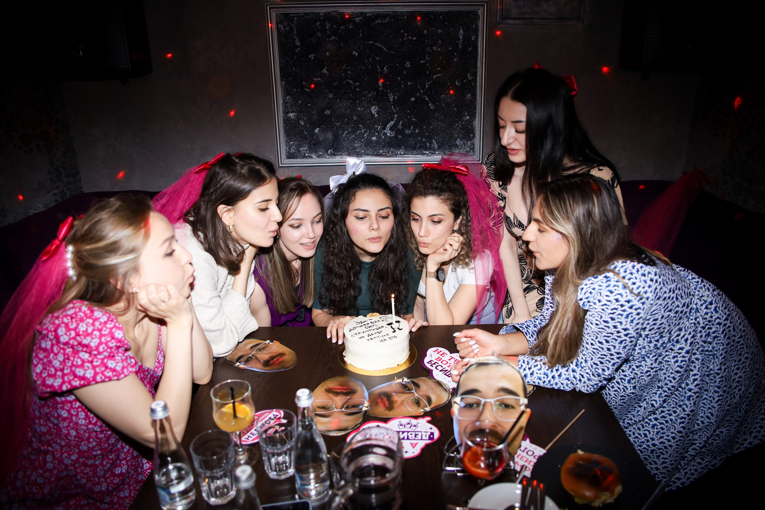 Девичник. Караоке. Главная