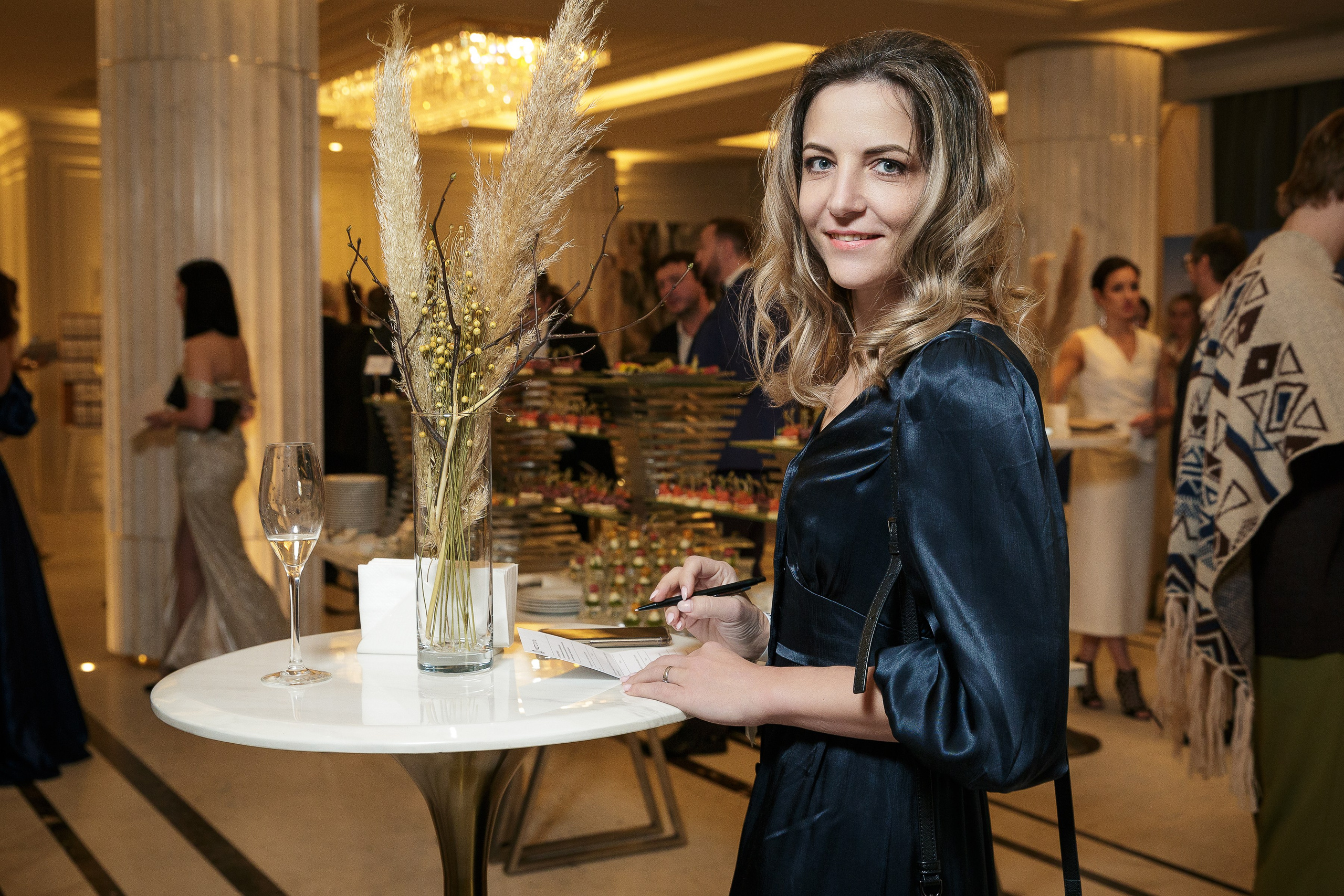 День рождения клуба «Деньги» 6 лет 2025. Репортажный Фотограф Александр Назаров. Москва и М.О