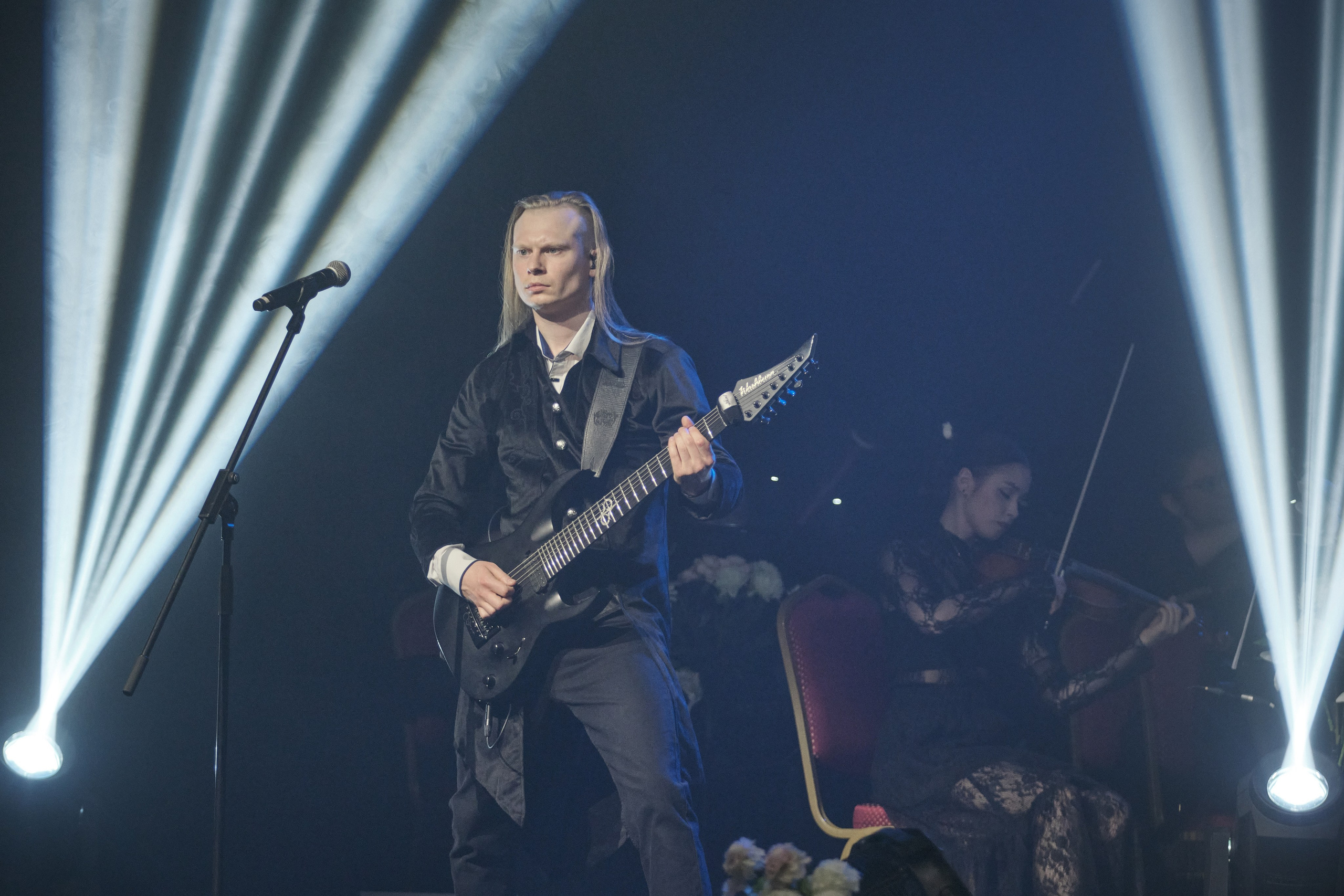 Saphath с симф.оркестром. Фотограф. г. Южно-Сахалинск. Олег Толстов