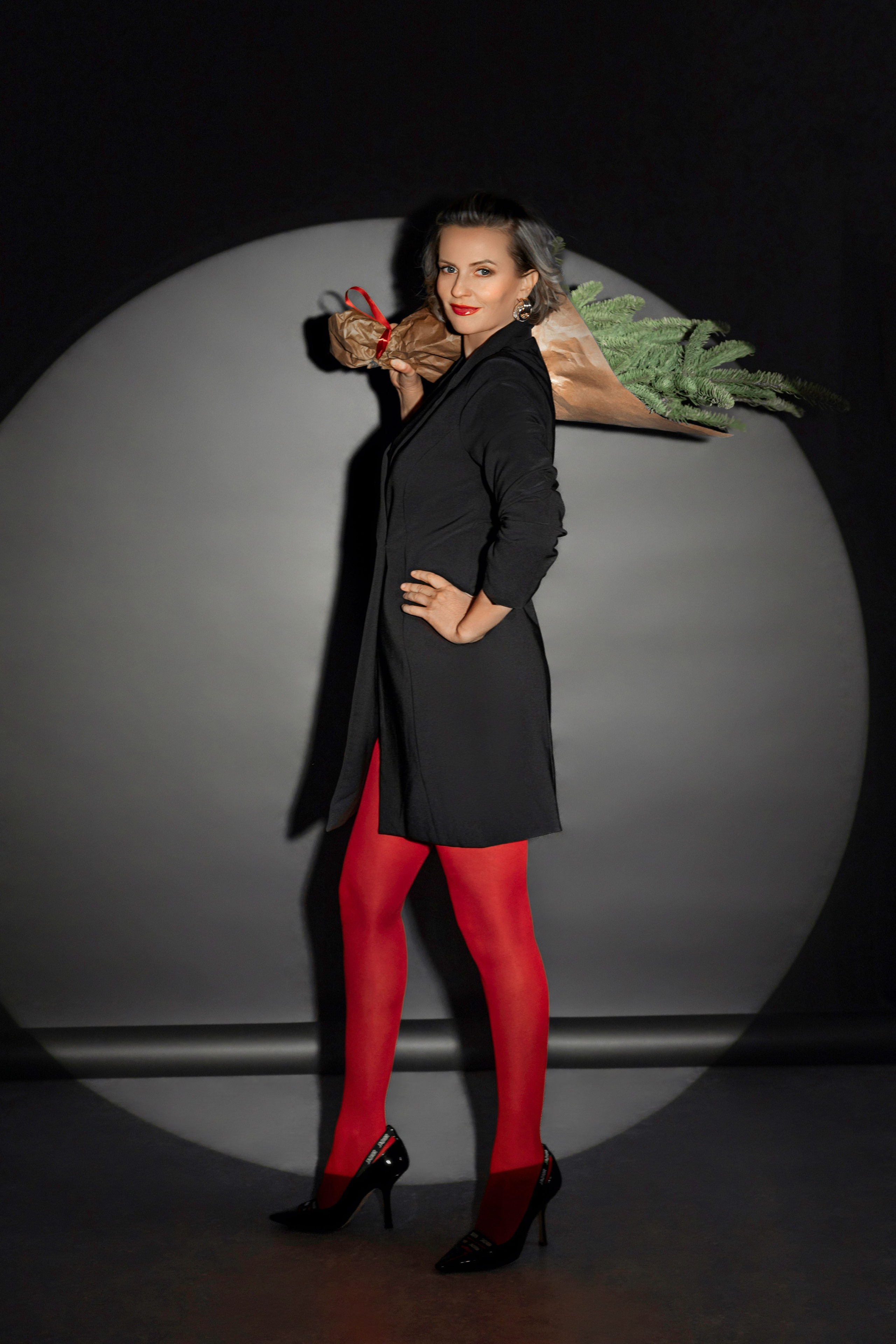 С елкой. Людмила Седлярова — Профессиональный женский фотограф в Москве