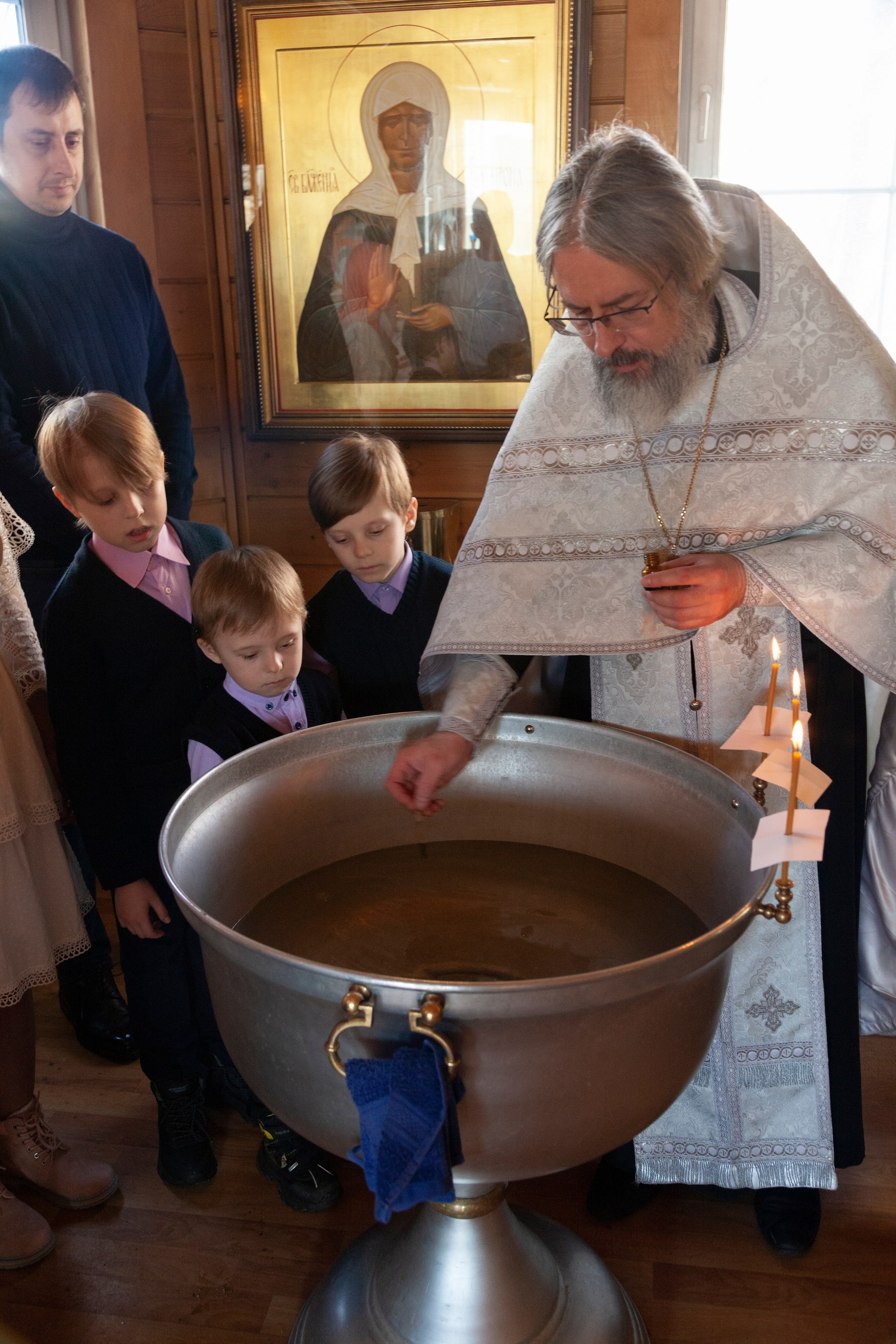 Крещение, стиль «Fuji Velvia 100». Фотограф на крещение/венчание