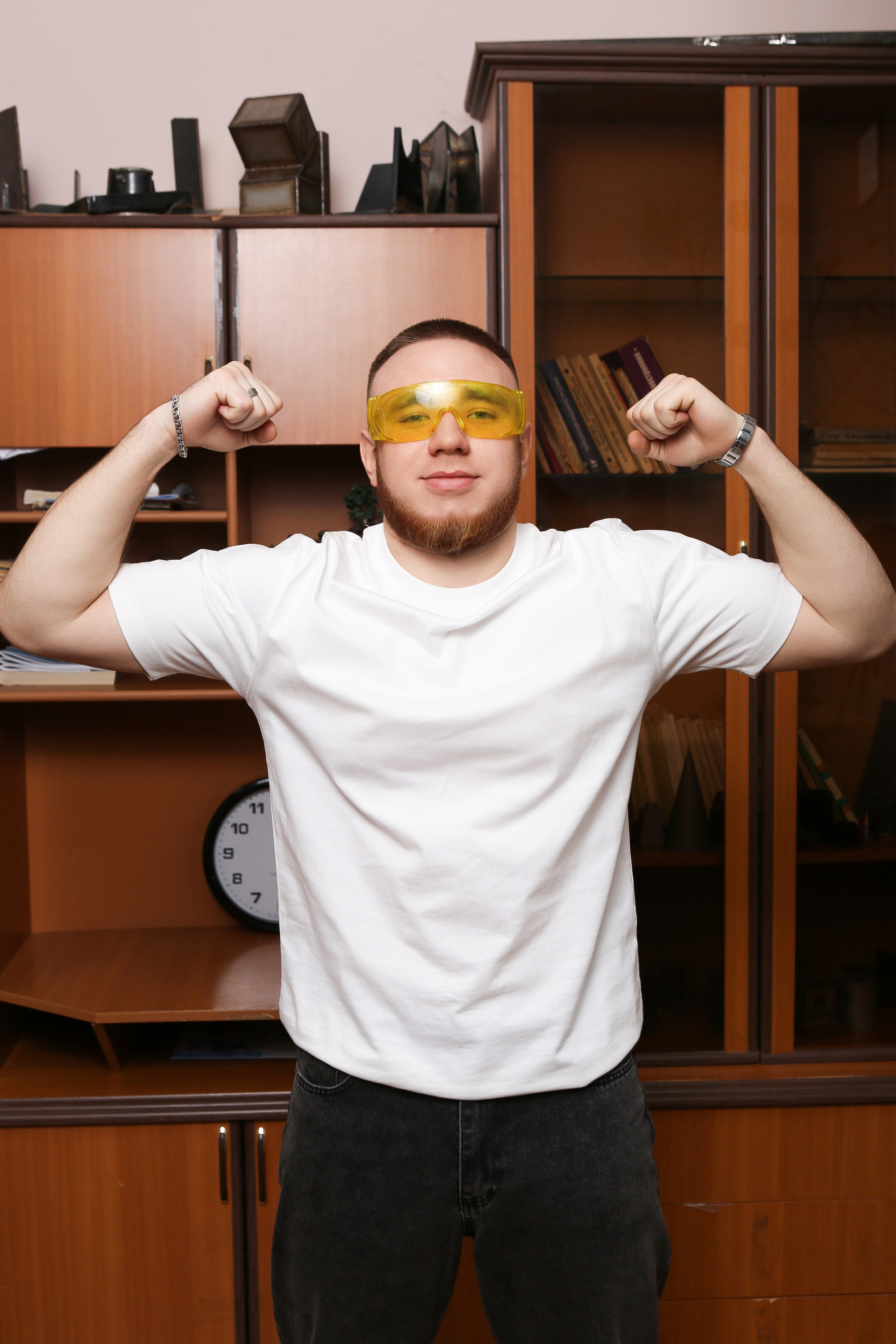 ПОРТРЕТНАЯ ФОТОСЕССИЯ В КЛАССЕ ДЛЯ ВЫПУСКНИКОВ СВАРОЧНОГО ПРОИЗВОДСТВА. ТВОЙ АЛЬБОМ / ТВОИ ПРАВИЛА