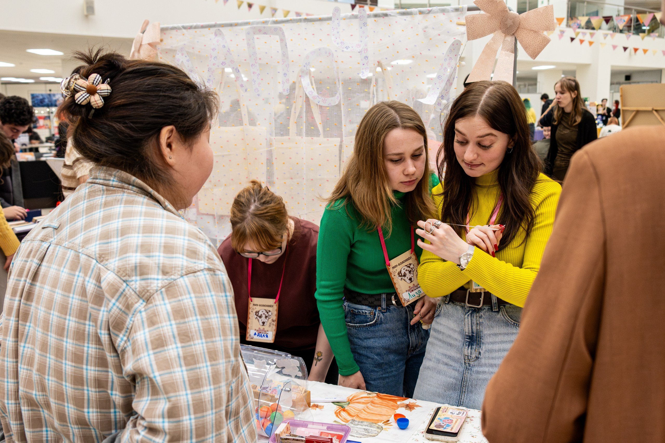 Благотворительная ярмарка «ЯрМУРка гав-версия». Репортажный и портретный фотограф во Владивостоке Денис Седов