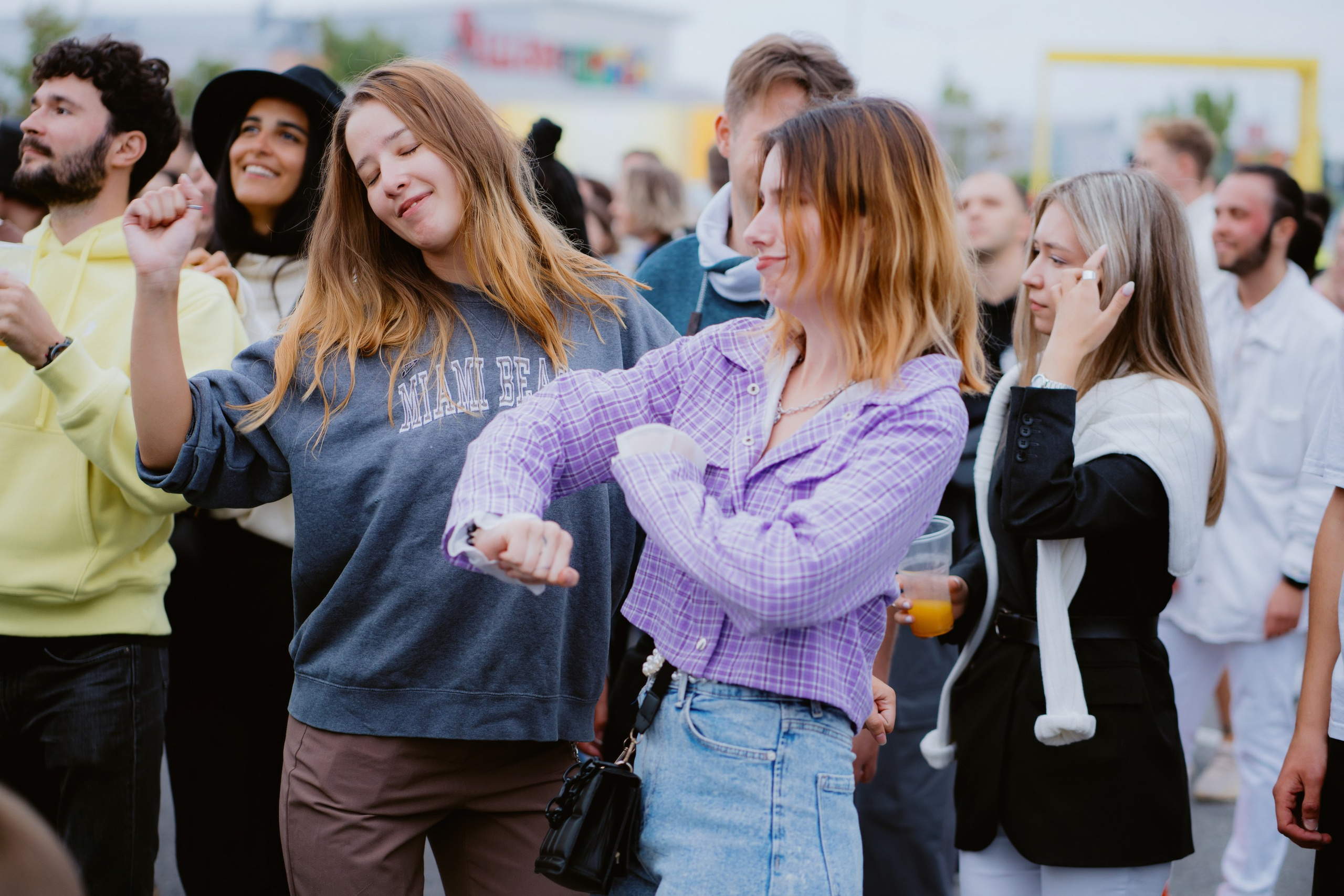 Dvor mega music festival. Photographer — ERASTOV