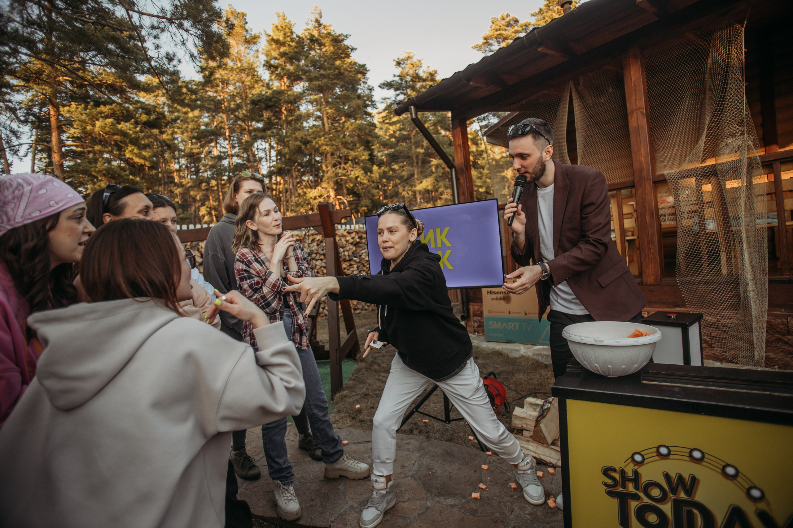 Корпоратив Muza_Arts. Венера Гайн. Репортажный фотограф  Тюмень. Обучение фотографии с 0