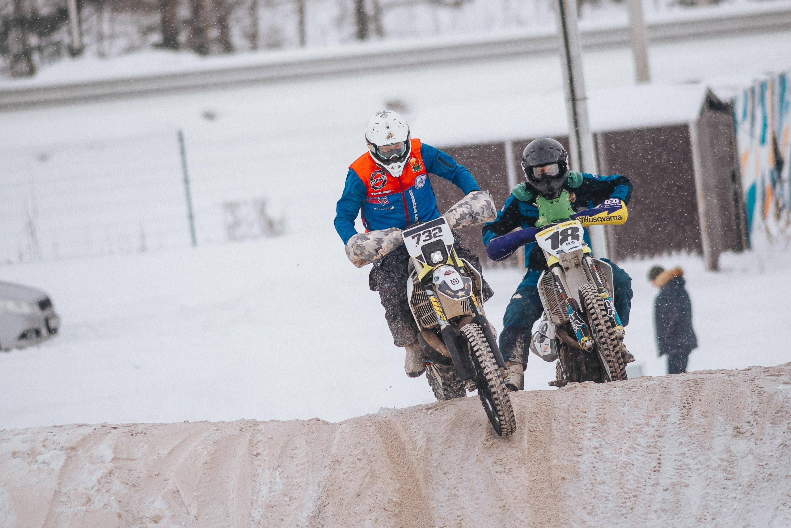 29.12.2024 — Праздничная тренировка на мотоциклетной трассе Люскус. Репортажный фотограф в Кемерово