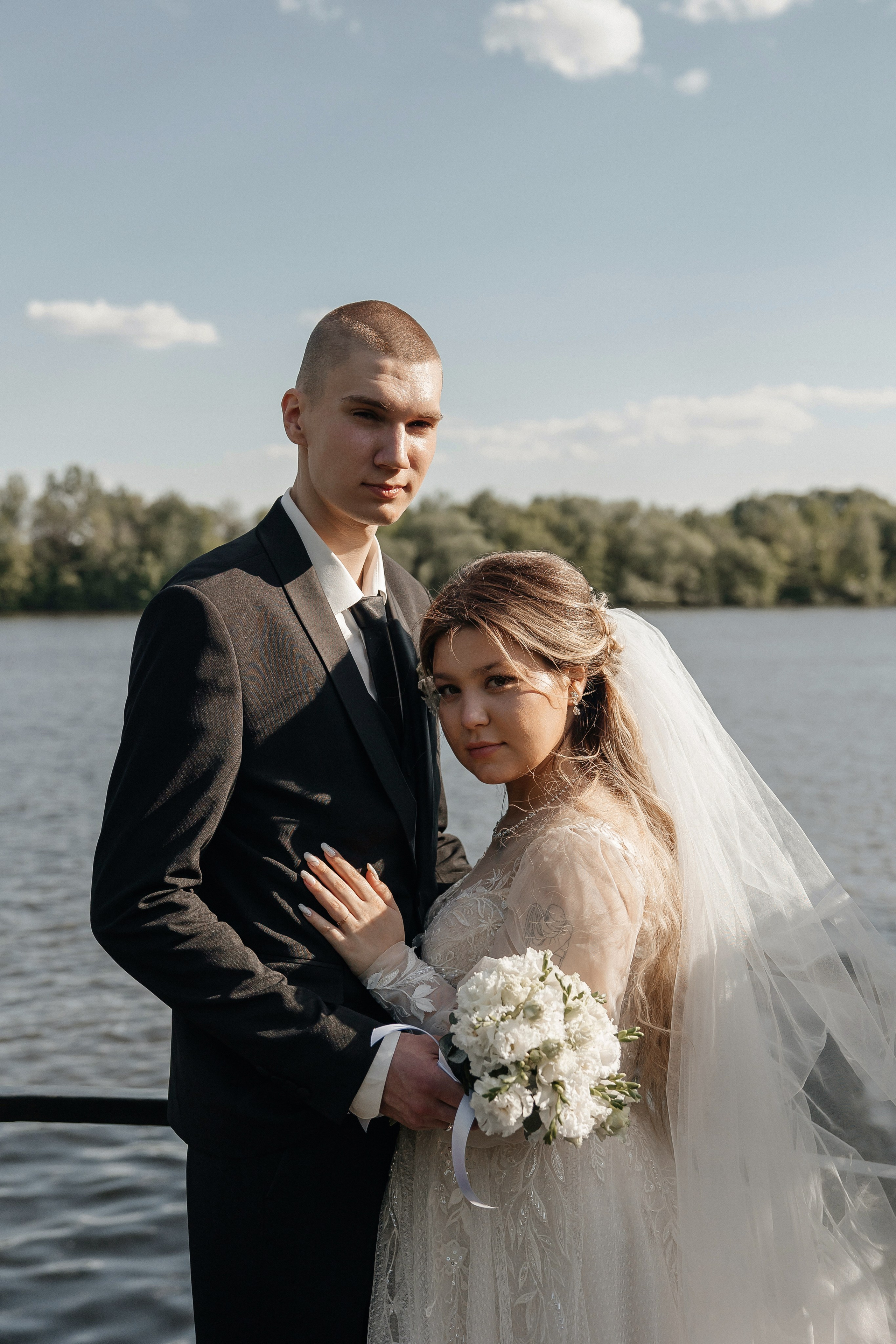 Выездная церемония в Капитан Клуб Жуковский. Свадебный фотограф в Москве Дарья Олендарёва