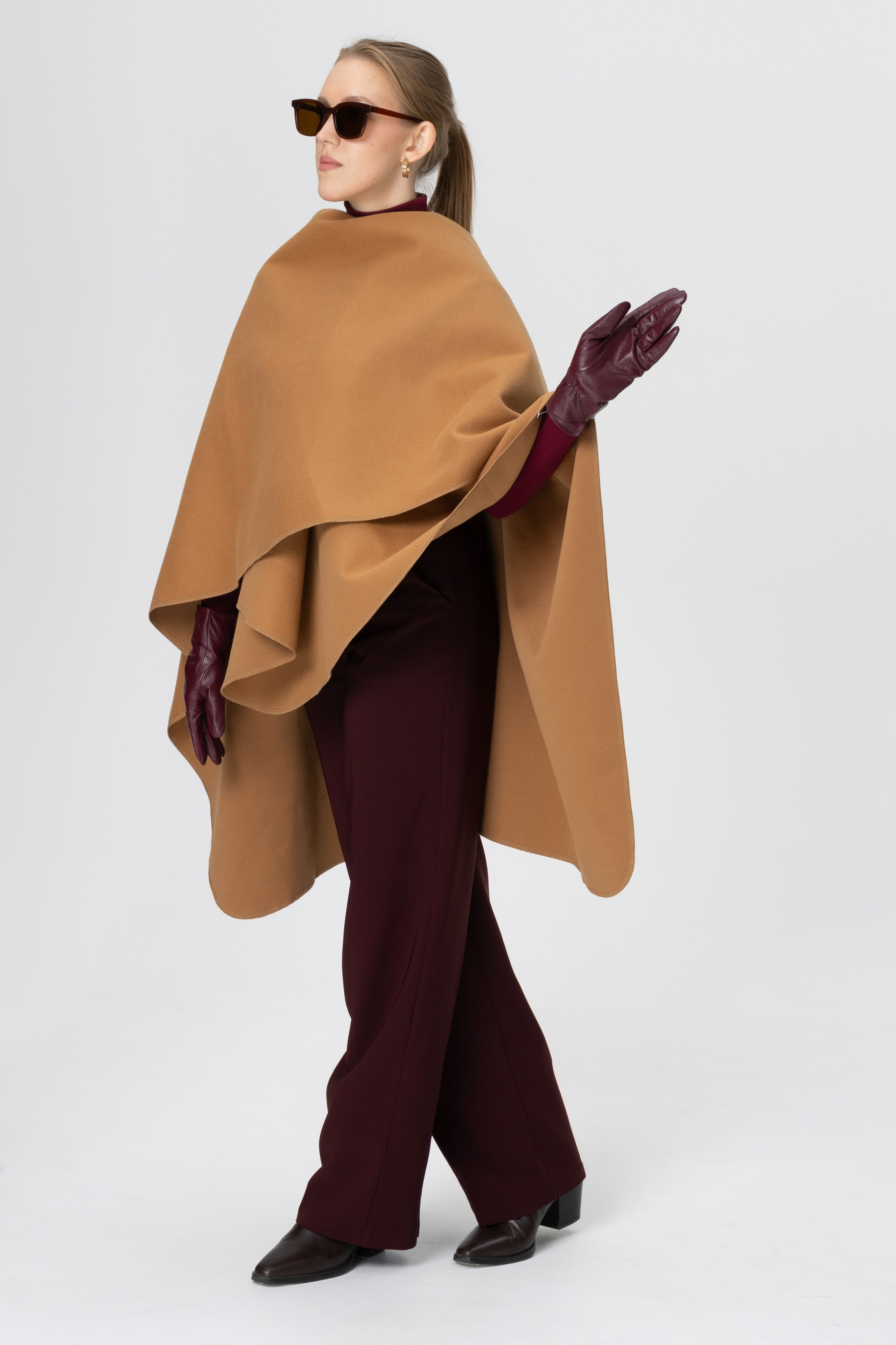 Кожа, трикотаж и кашемир. Главная