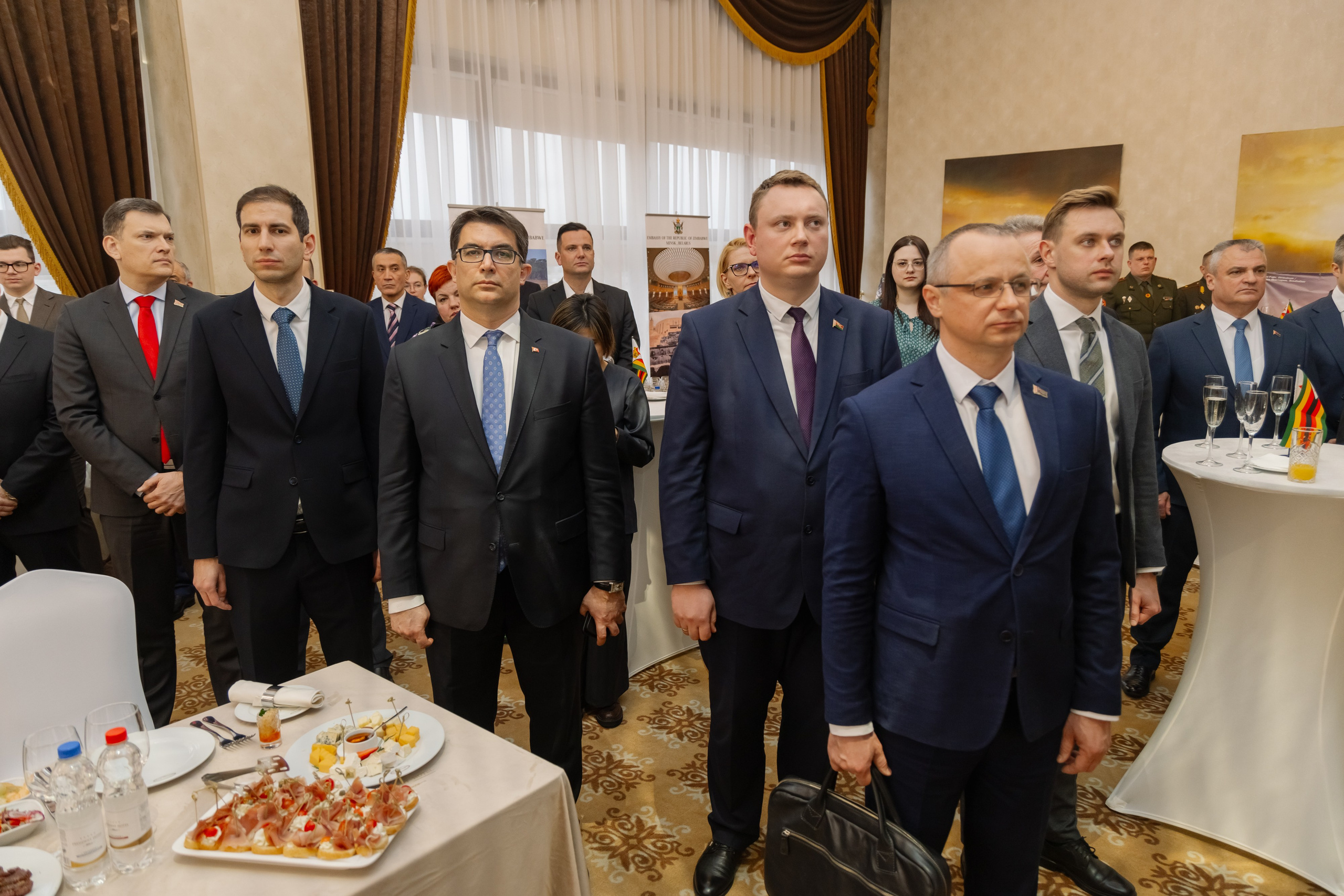 Фотосъемка делегации Посольства Зимбабве в Минске. Свадебный фотограф в Минске/Беларуси Сергей Спиридонов