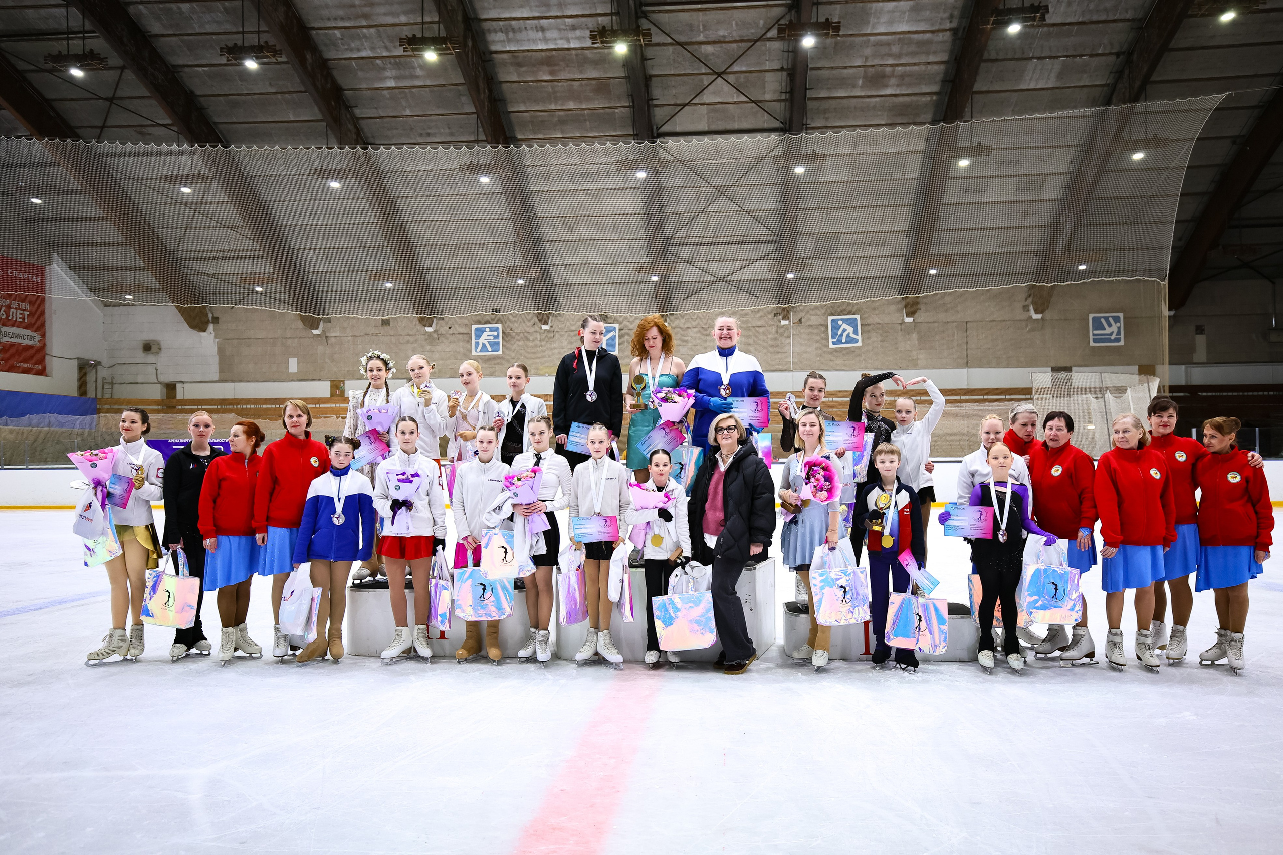 КУБОК CANDY 2025 В АРХАНГЕЛЬСКЕ НАГРАЖДЕНИЕ. ФК Фотограф в Санкт-Петербурге Наталья Понарина