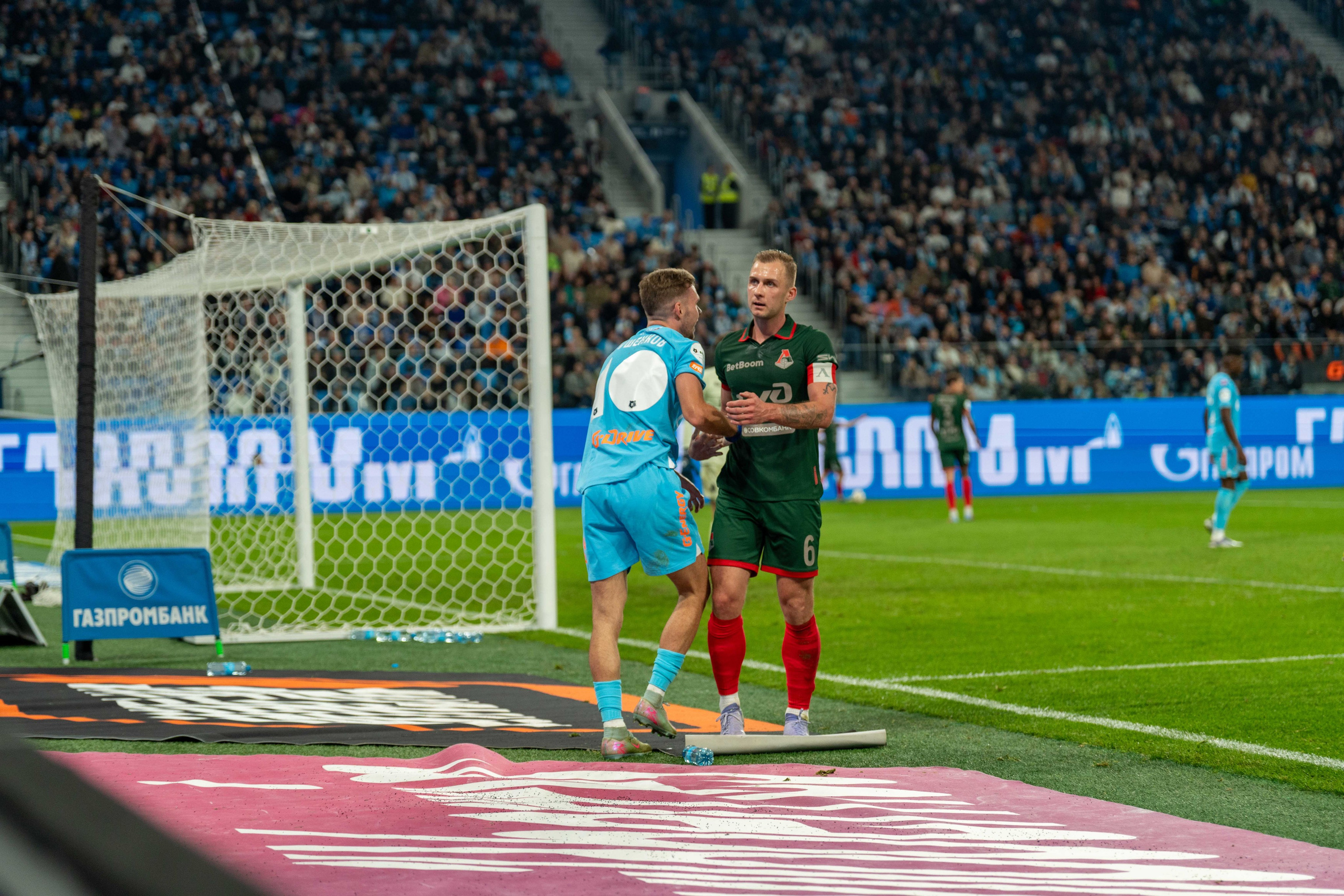 Зенит — Локомотив: фотогалерея 14-го тура РПЛ на Газпром Арене | Антон Гауф. Спортивный фотограф в Санкт-Петербурге | Антон Гауф