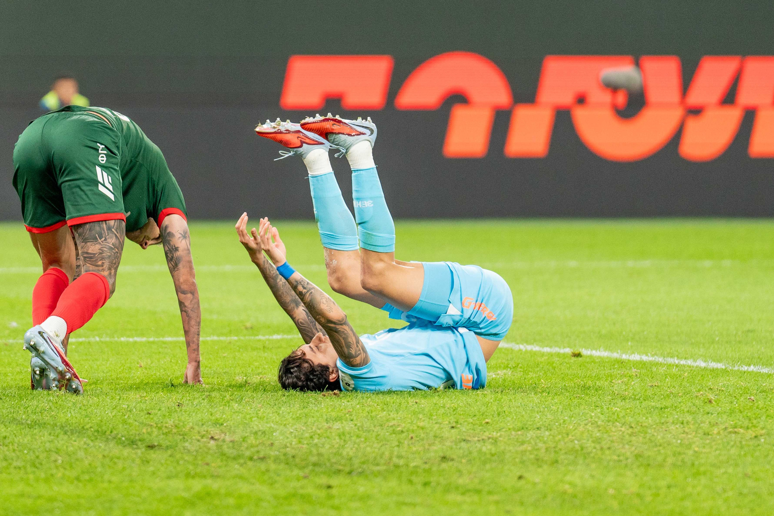 Зенит — Локомотив: фотогалерея 14-го тура РПЛ на Газпром Арене | Антон Гауф. Спортивный фотограф в Санкт-Петербурге | Антон Гауф