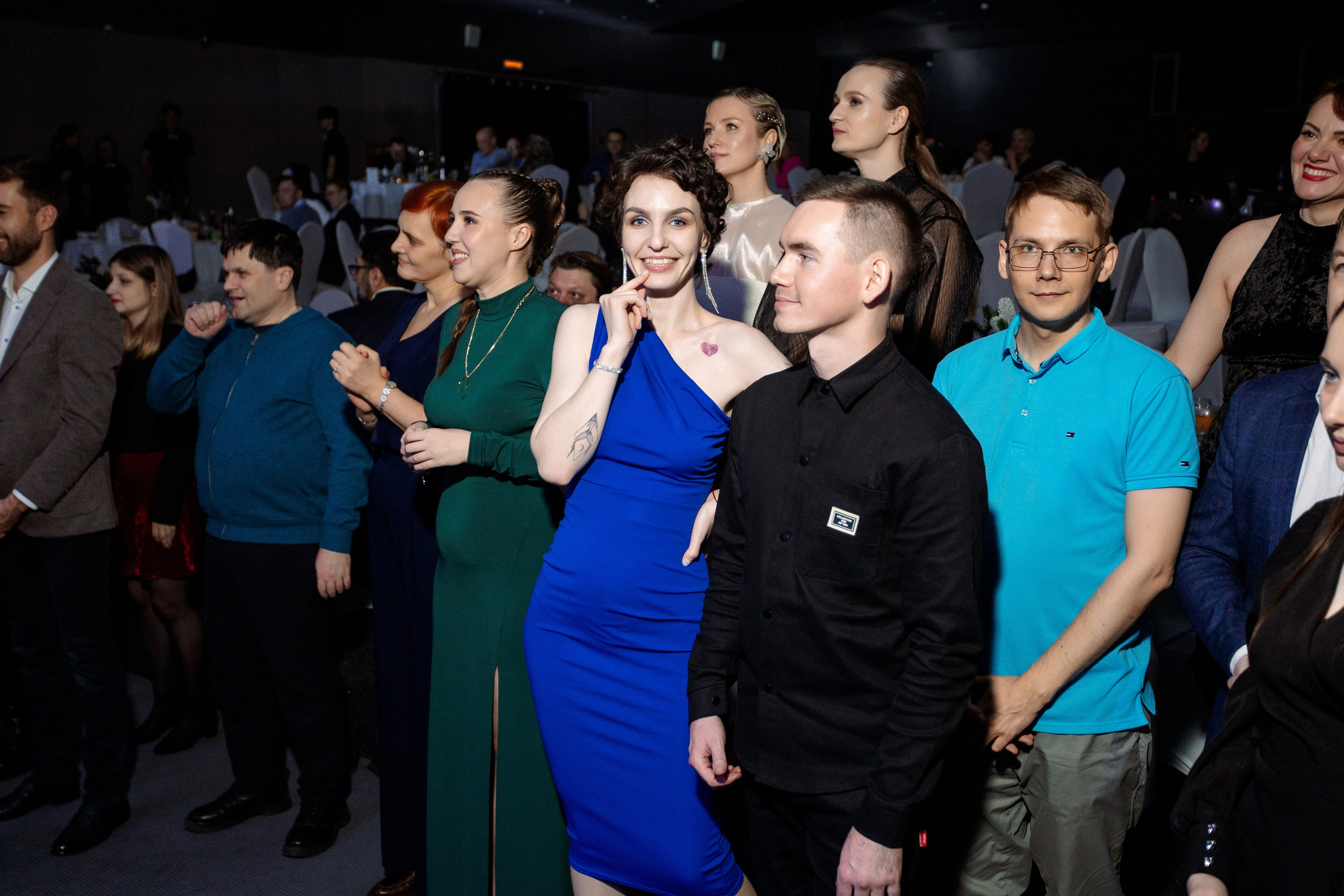 РЕПОРТАЖ: НОВЫЙ ГОД В ДК МЕТАЛЛУРГ. Профессиональный фотограф в Ижевске Леша Петров