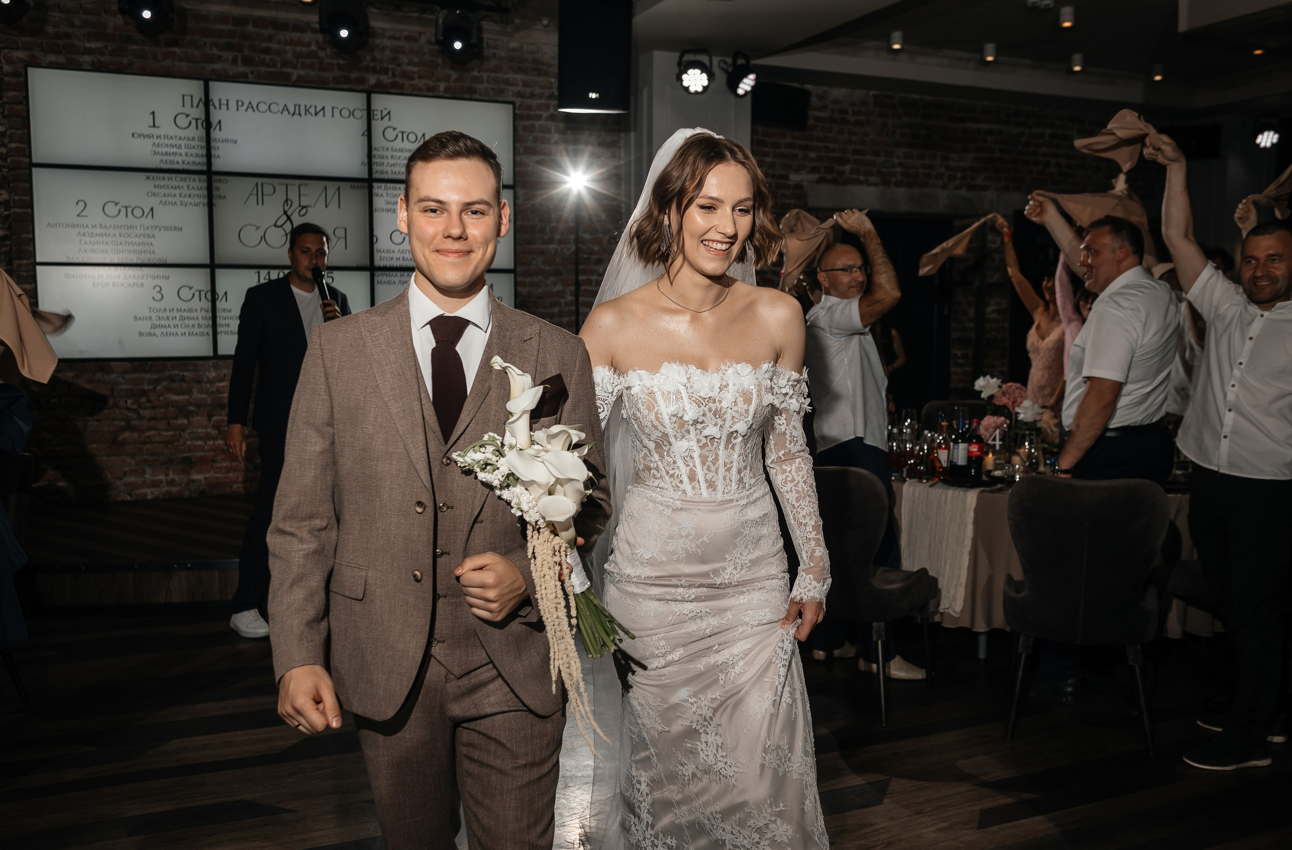 Артём & София | 14.06.25. Свадебный и семейный фотограф в Омске Евгения Хакимова