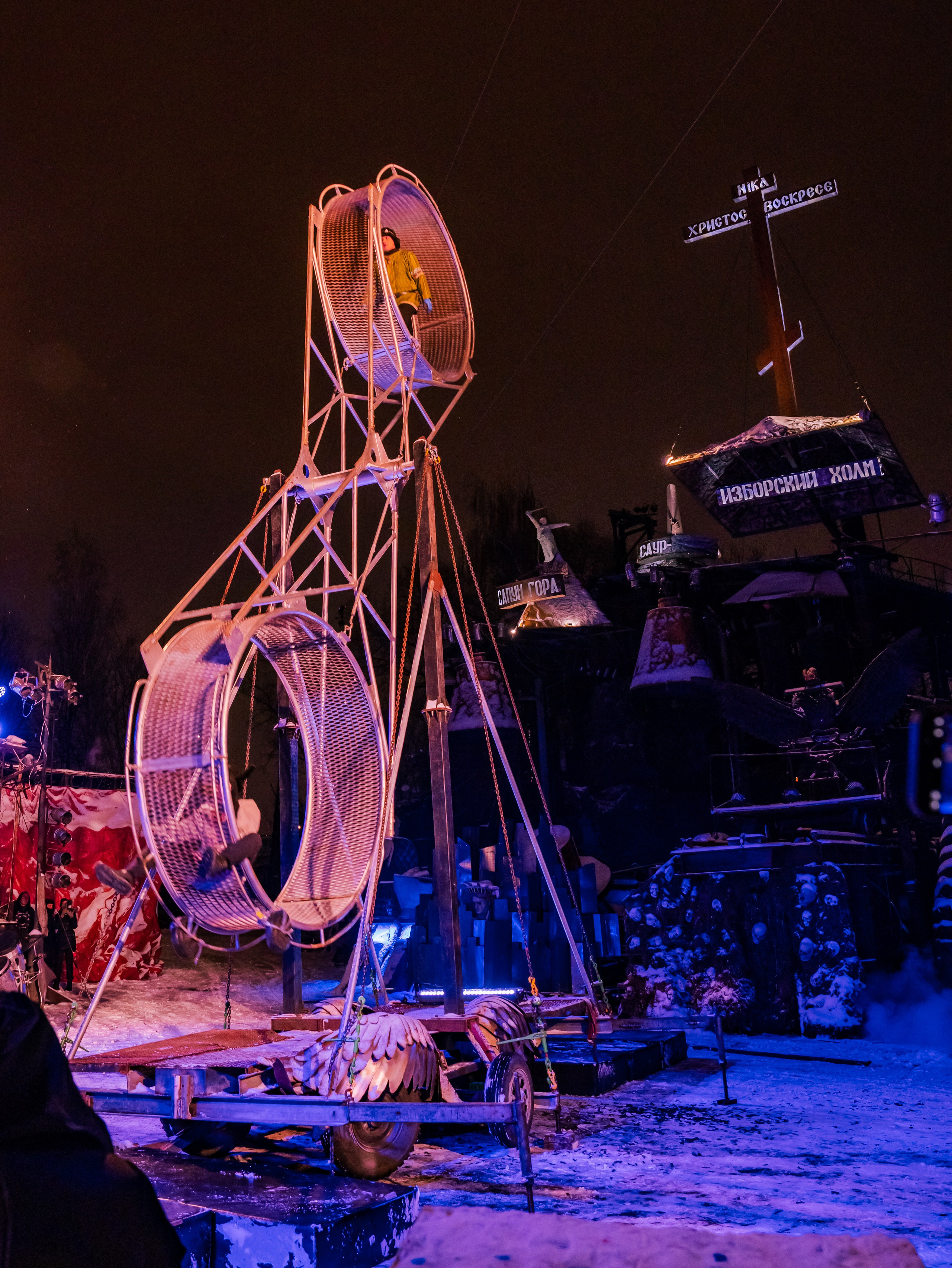 Новогодняя сказка в Байк Центре «Ночные Волки». Крамер Юлиана детский и семейный фотограф