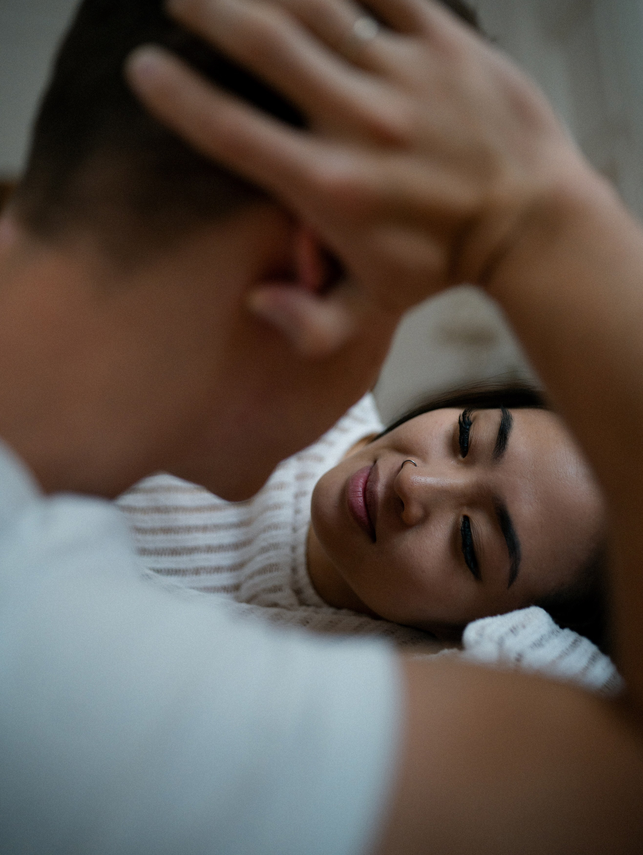 Morning pillow fight. Фотограф в Алматы Анастасия Новоселова