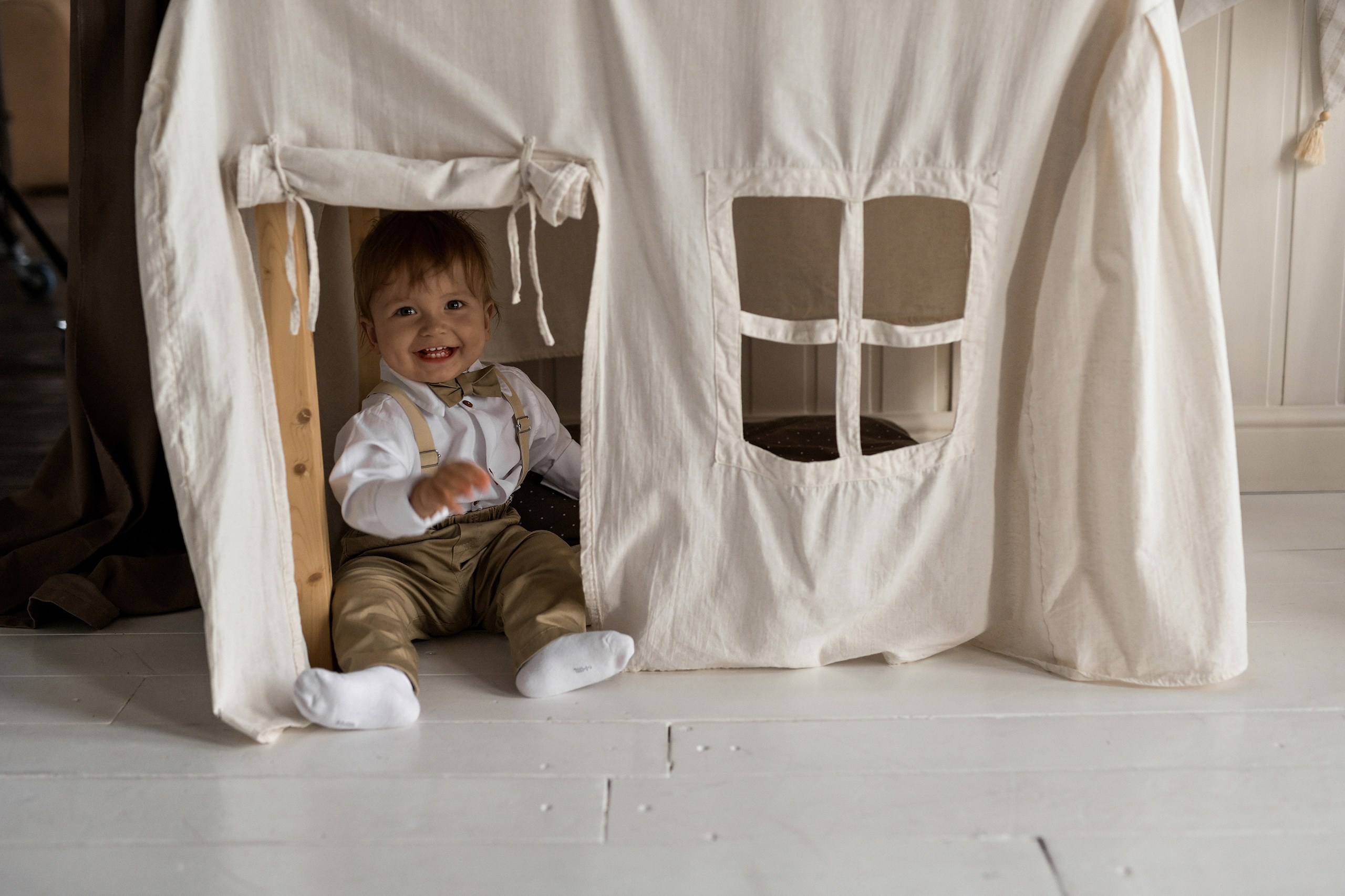Семейная фотосессия на первый день рождения в Красноярске. 📸 Свадебный и семейный фотограф в Красноярске Тихомиров Евгений | 17 лет опыта | 800+ свадеб