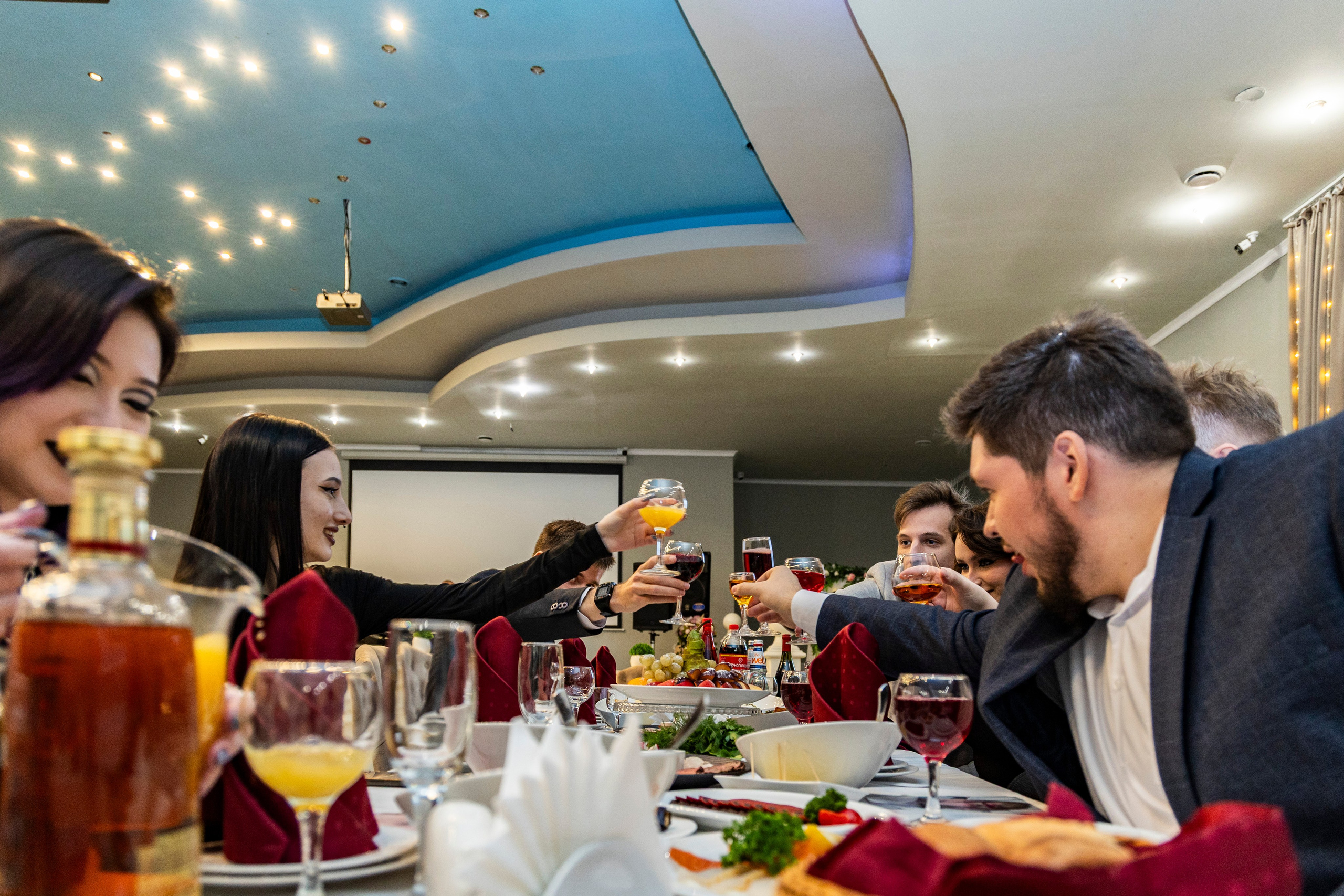 Свадебная фотосессия свадебный фотограф Татьяна Марсуверских свадебная фотопрогулка Москва Жуковский. Фотограф для маркетплейсов, фотоуслуги в Жуковском Татьяна Марсуверских