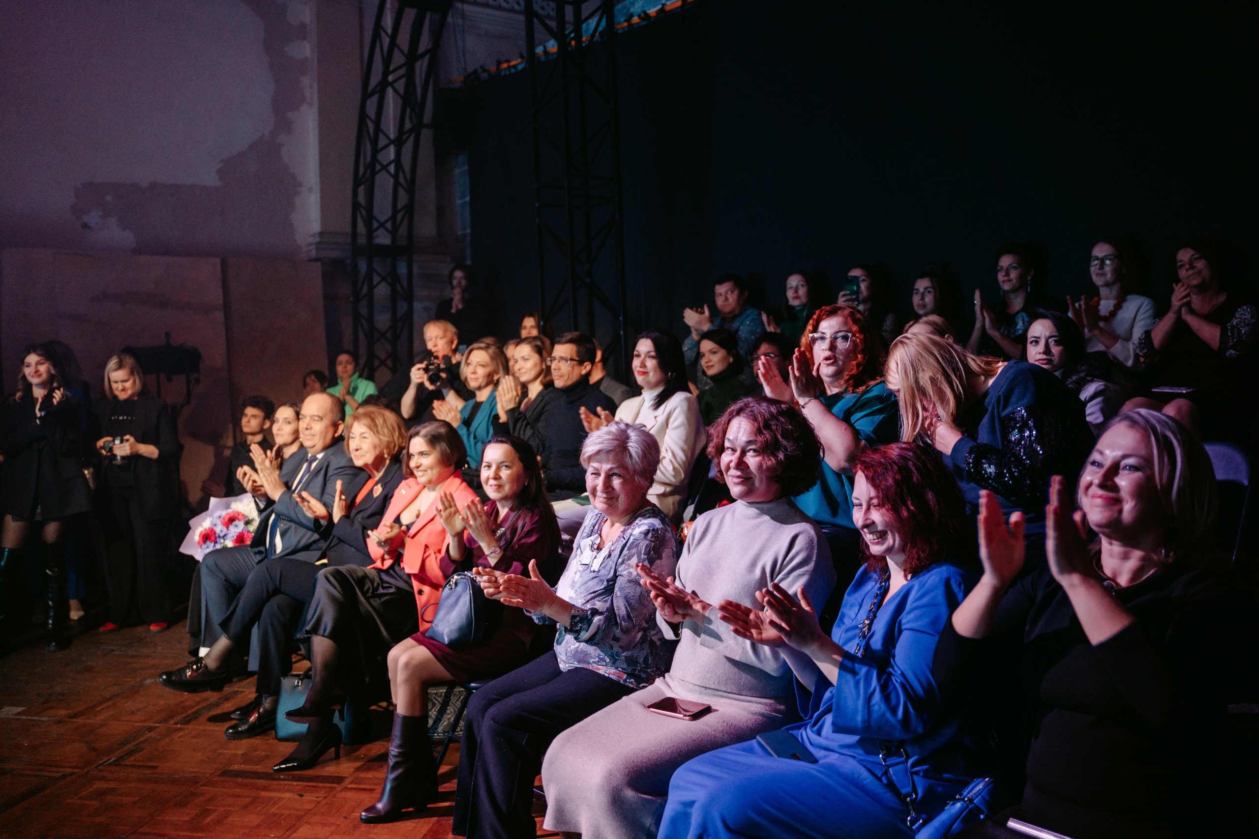 Юбилей фонда «Нестрашно». Главная