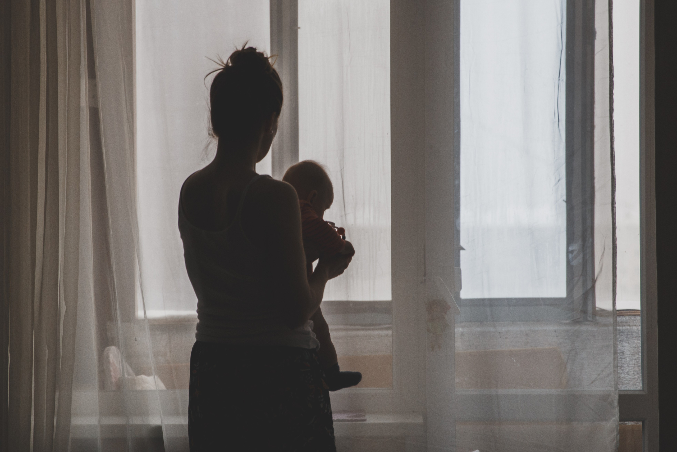 Домашняя фотосъемка грудного кормления. Семейный и школьный фотограф в Москве Анна Ткач