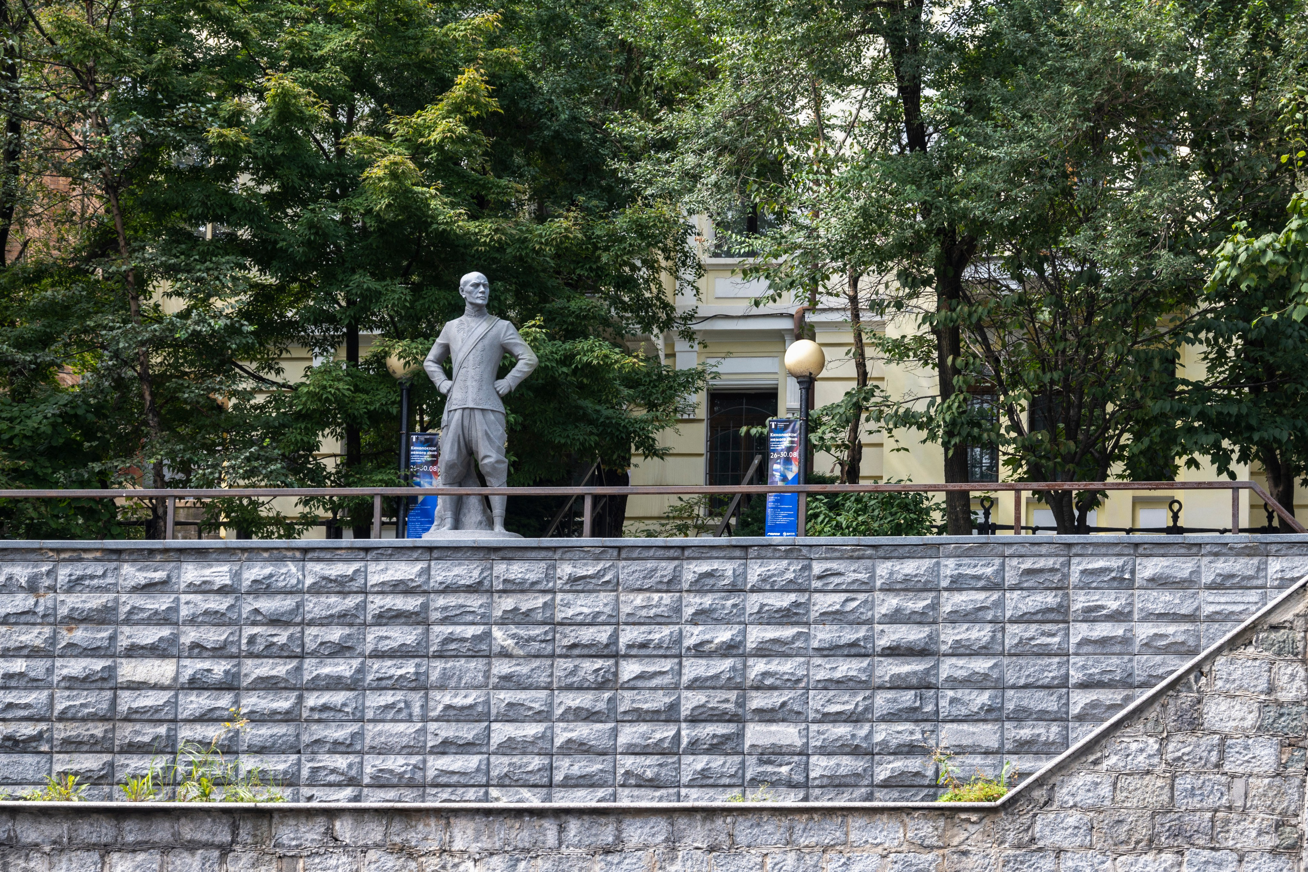 Владивосток. Сентябрь 2023. Фотограф Роман Адлер